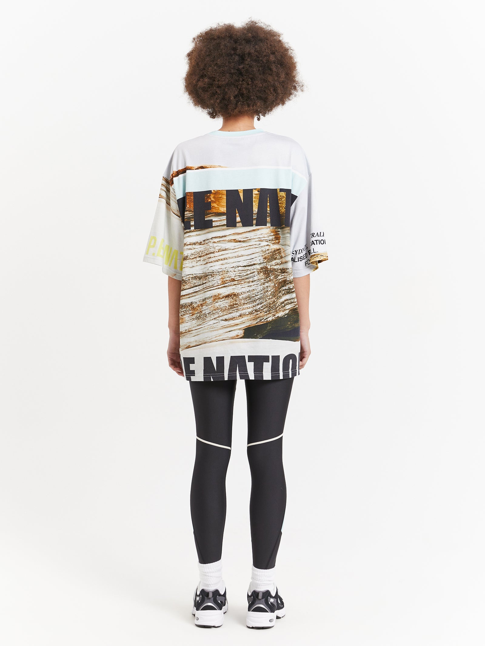 Bermuda T-Shirt in Scene Print