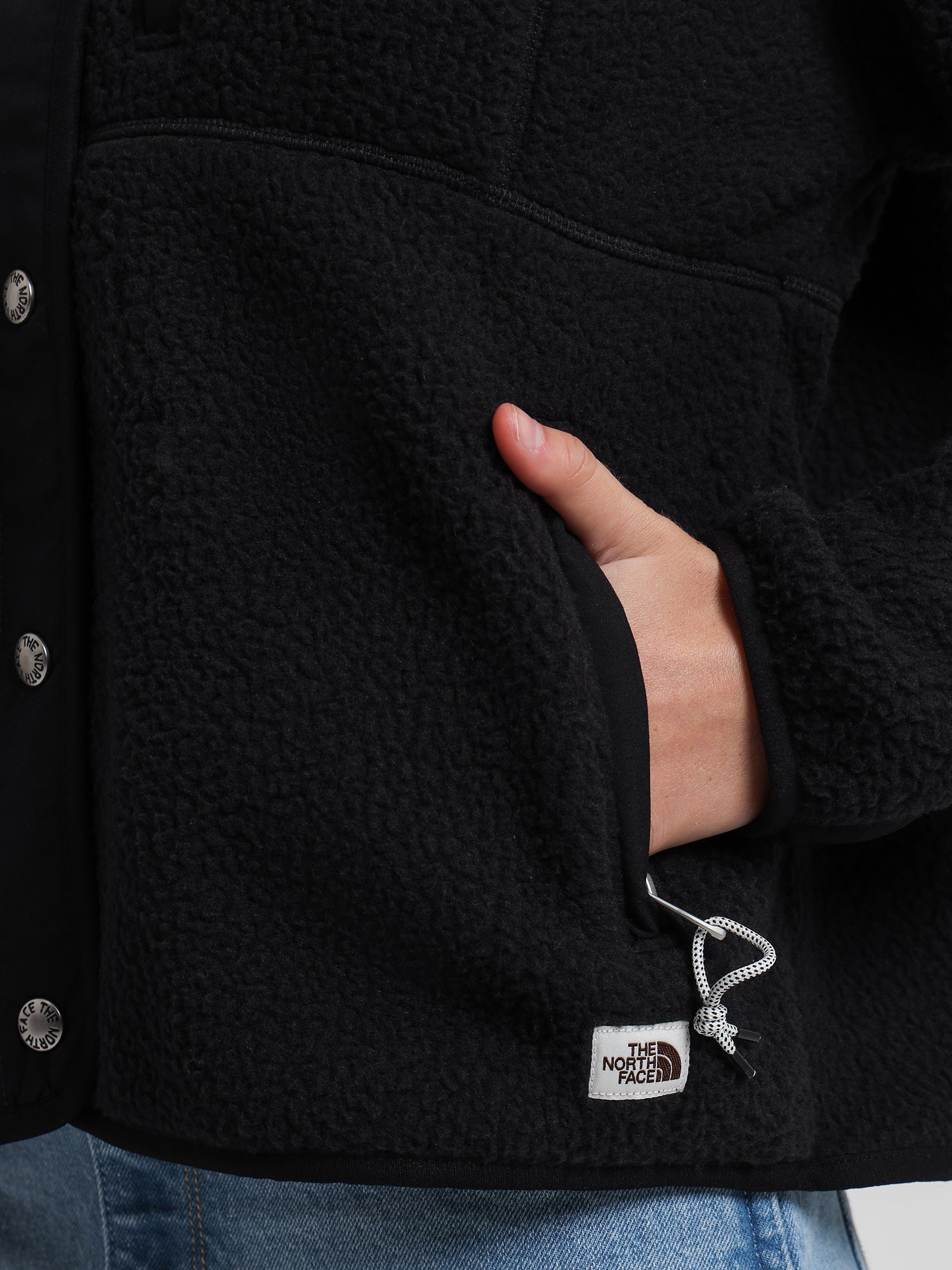 Cragmont Fleece Jacket in Black