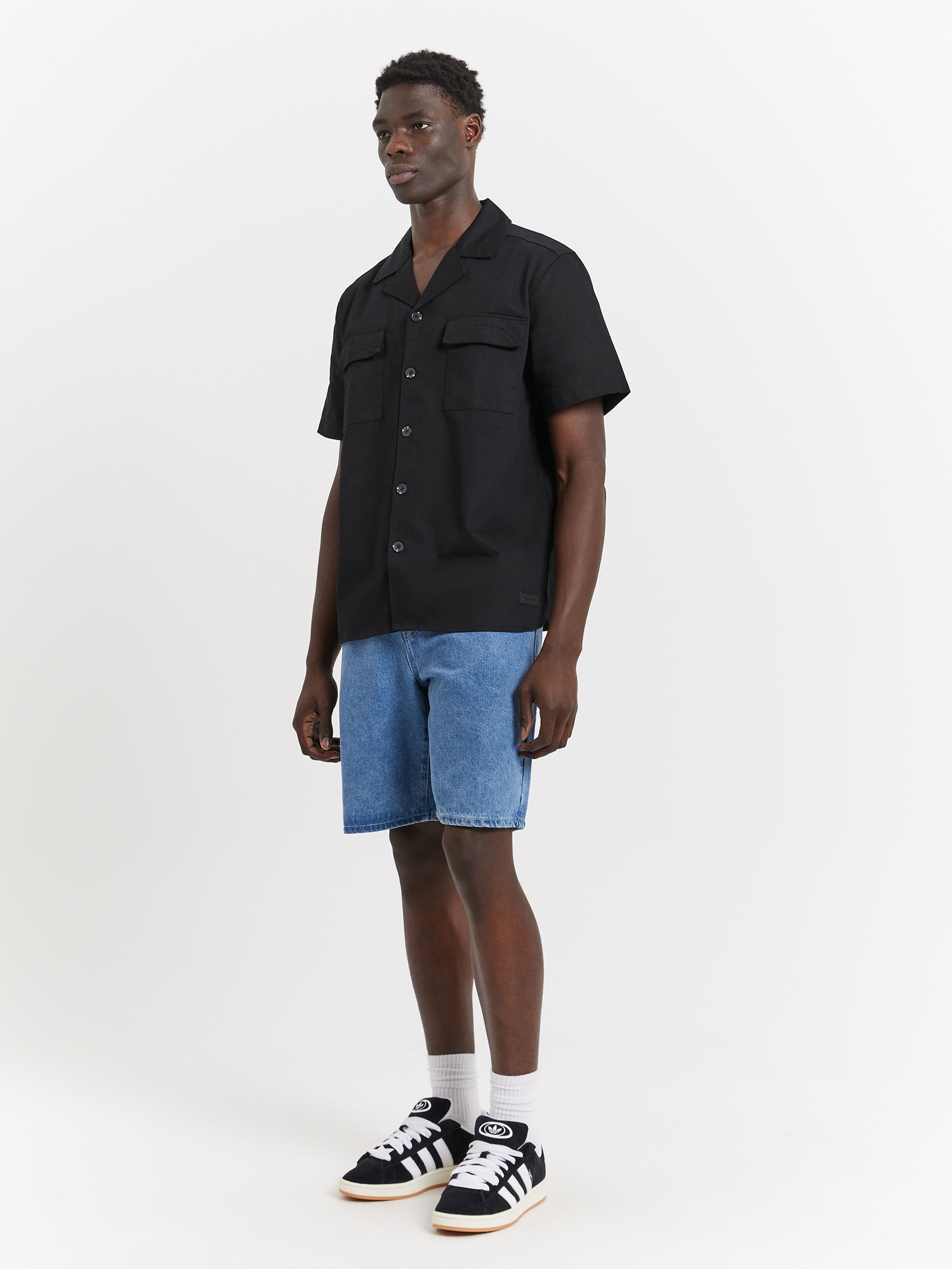 Pacific Short Sleeve Shirt in Black