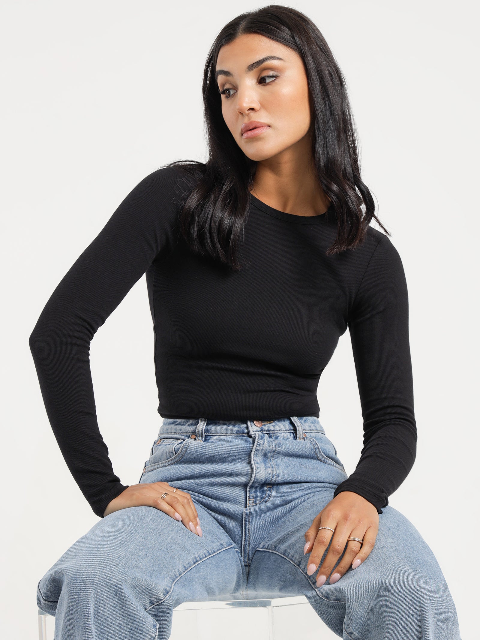 Greta Long Sleeve T-Shirt in Black