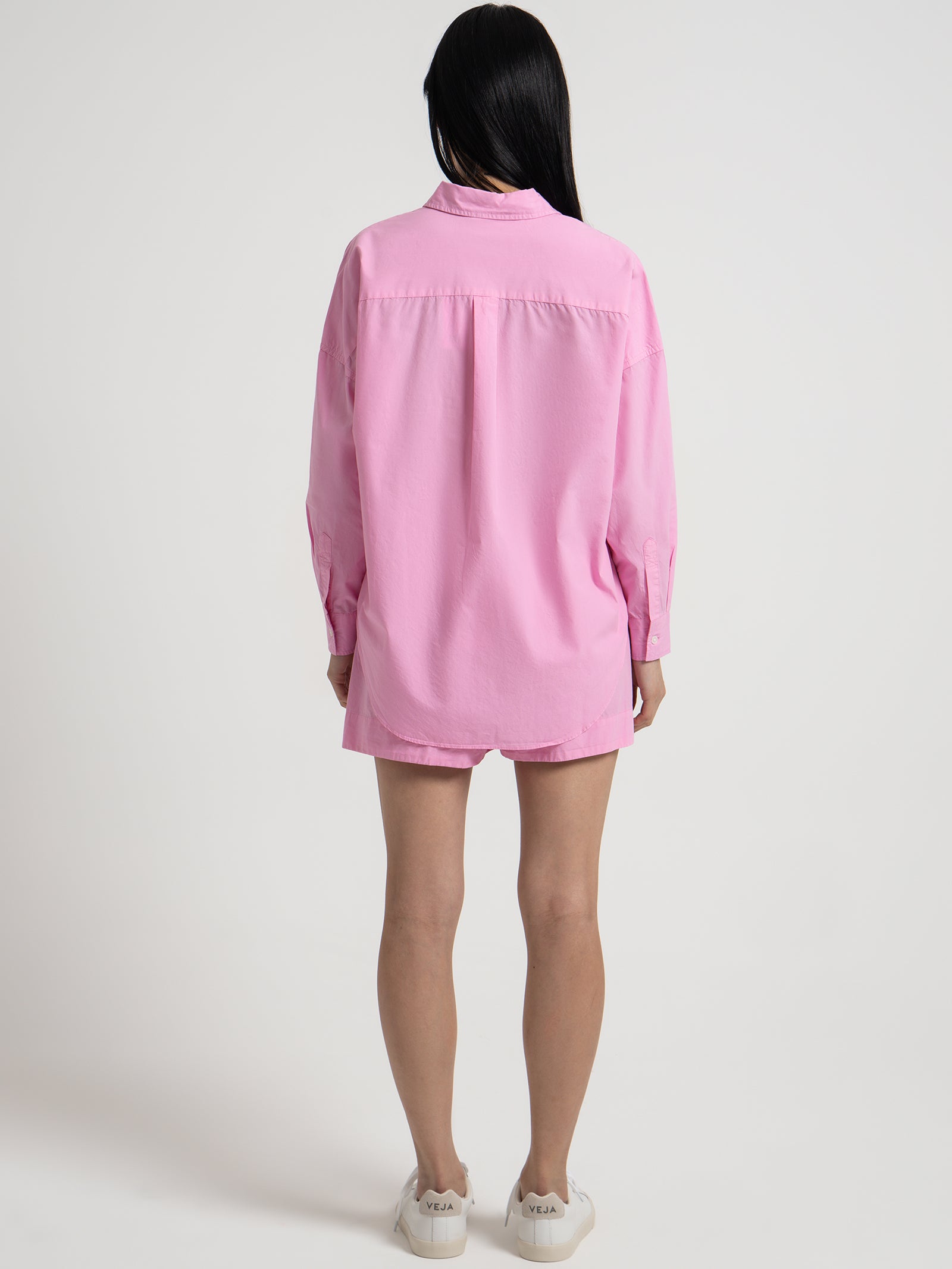 Chiara Shorts in Ultra Pink