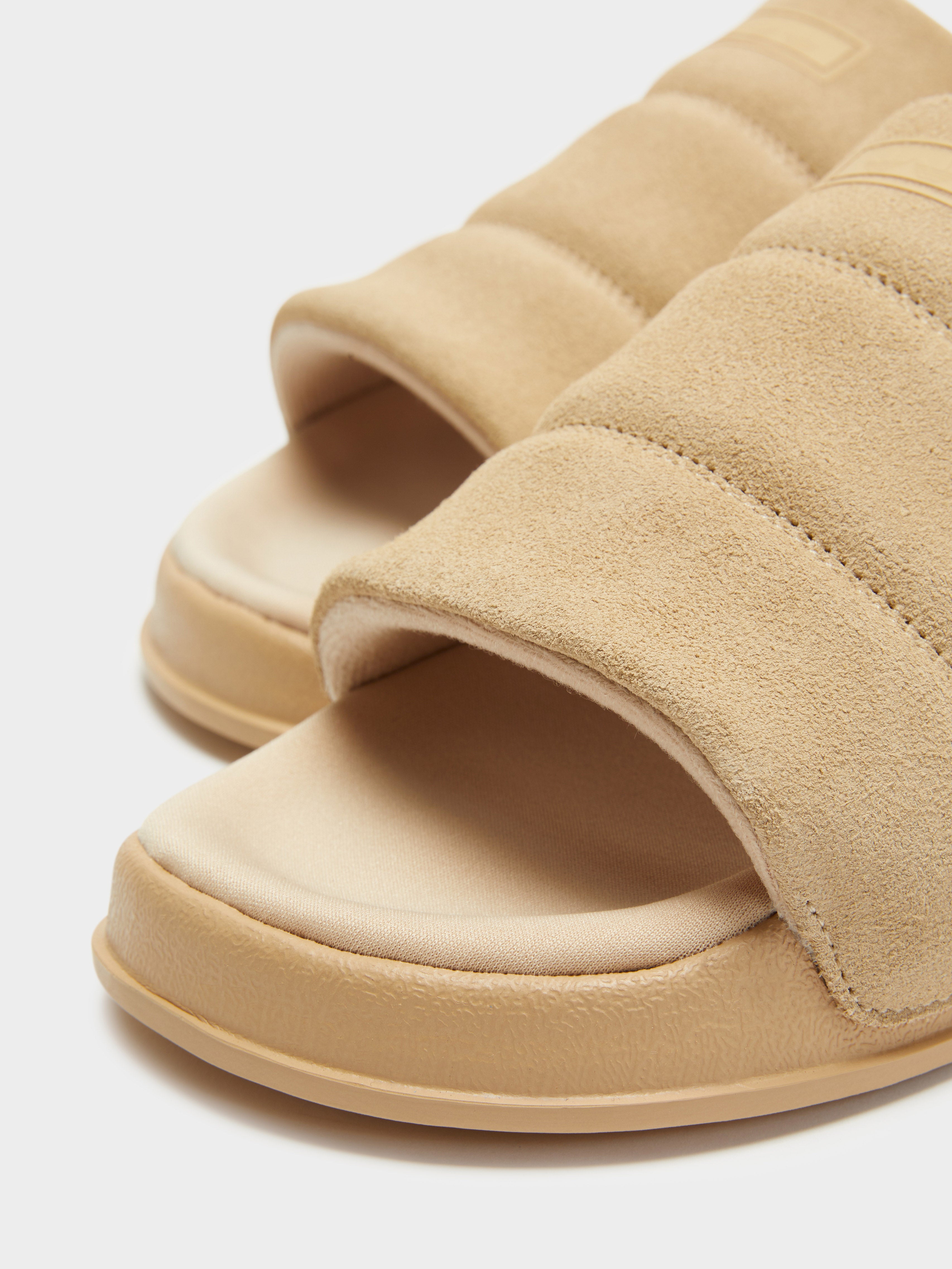 Womens Adilette Essential Slides in Magic Beige