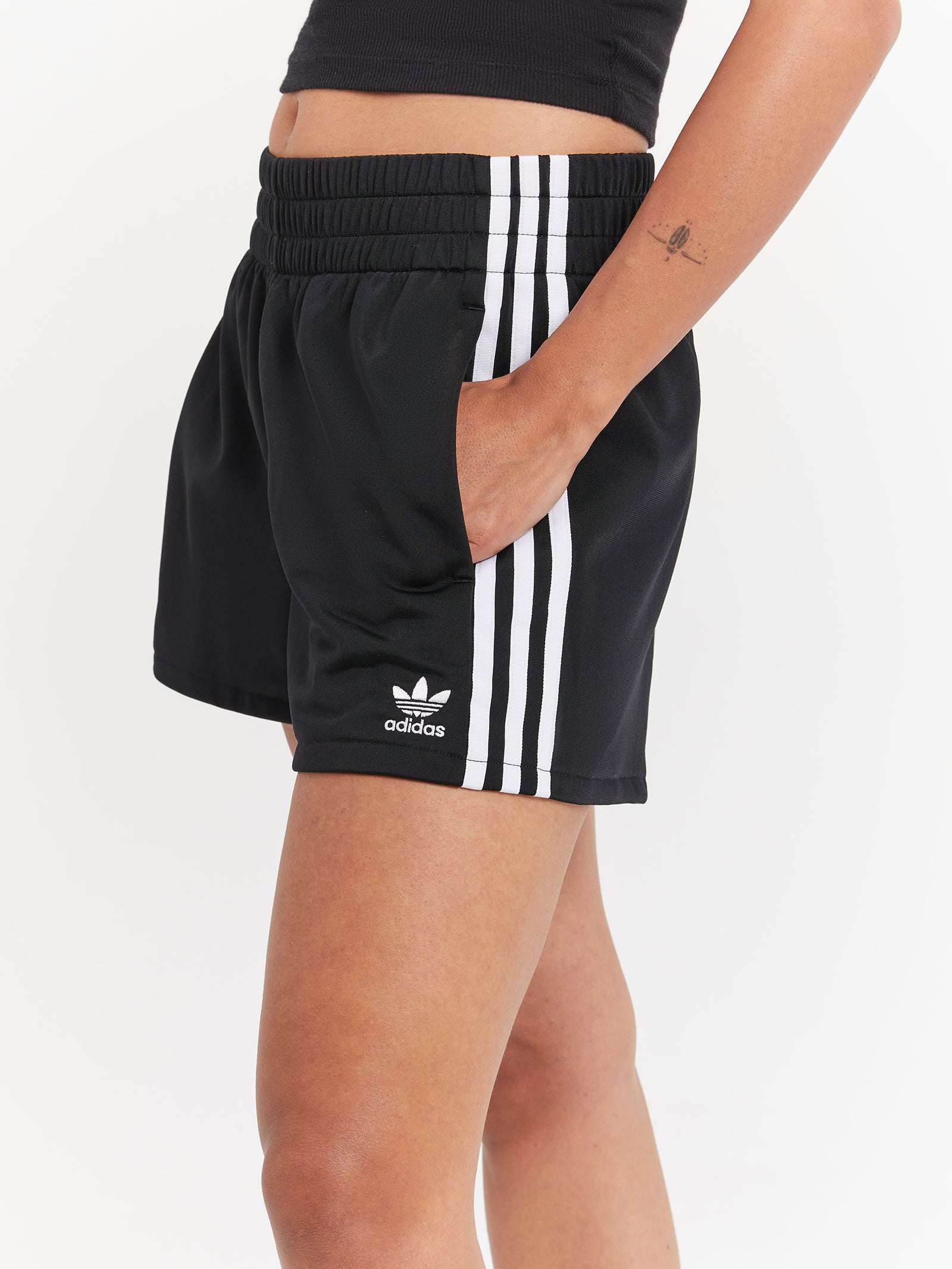 Adicolor 3 Stripe Shorts in Black