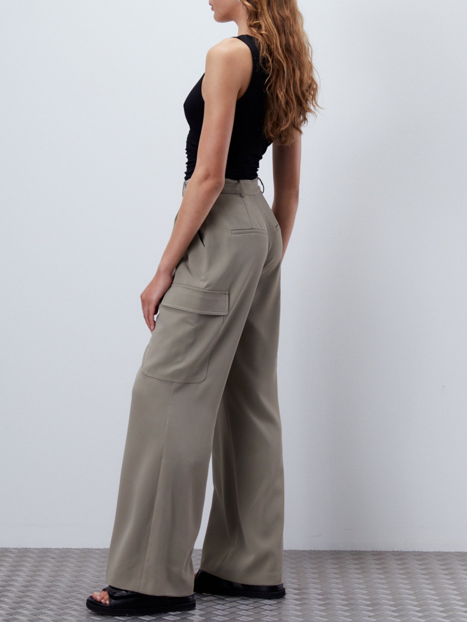 Edwina Pants in Olive