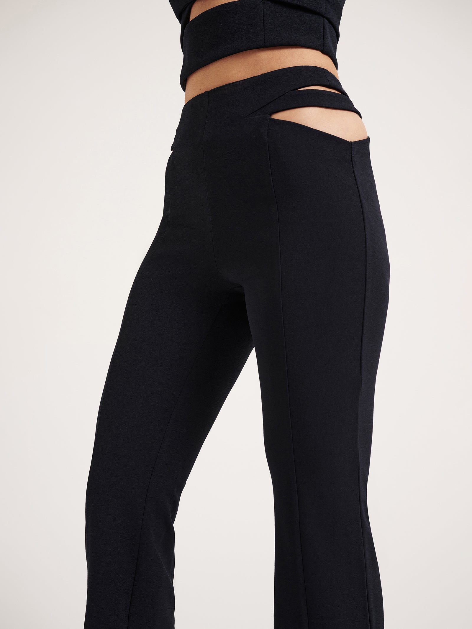 Saige Crepe Pants in Midnight