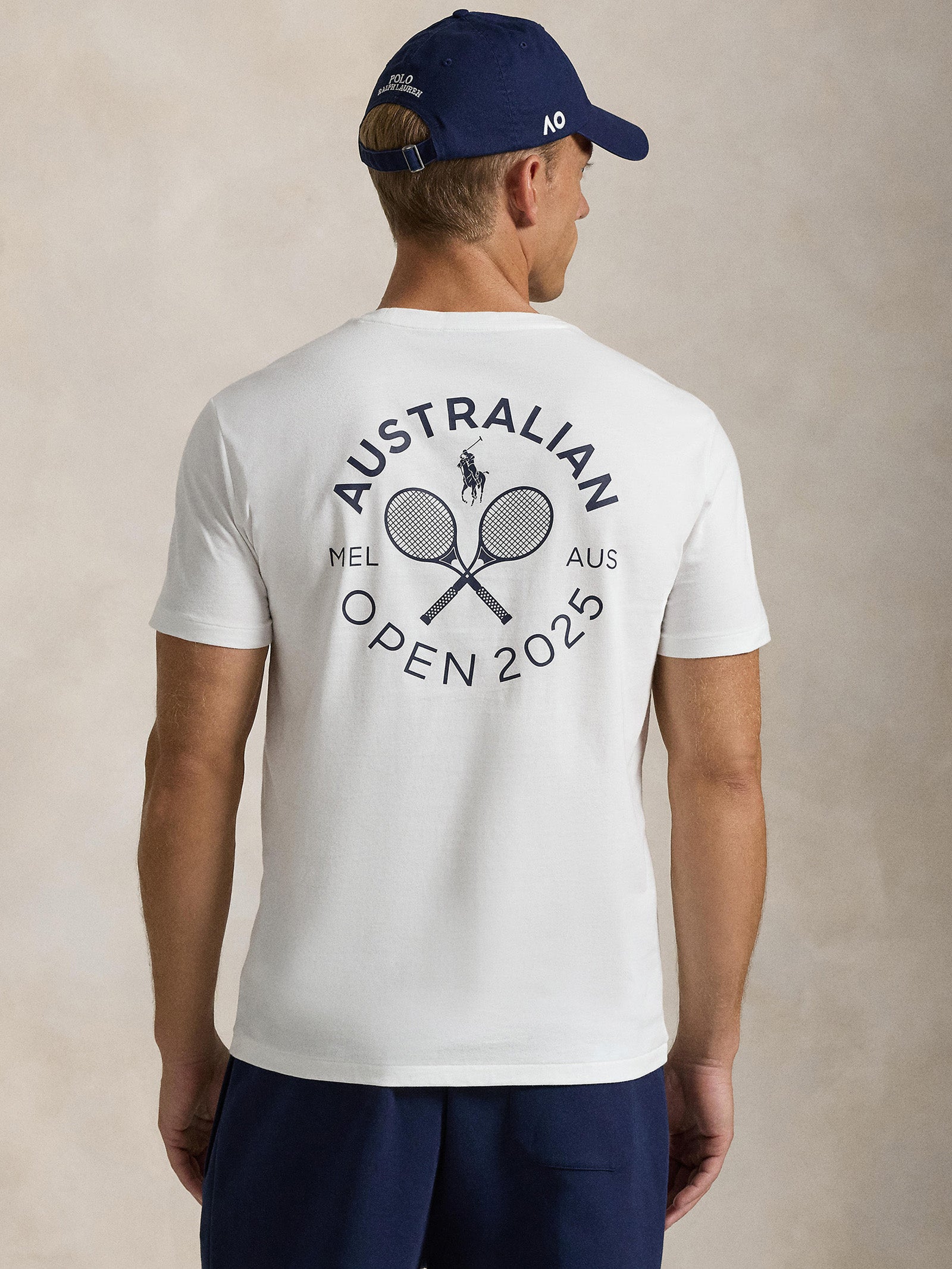 AO T-Shirt In White