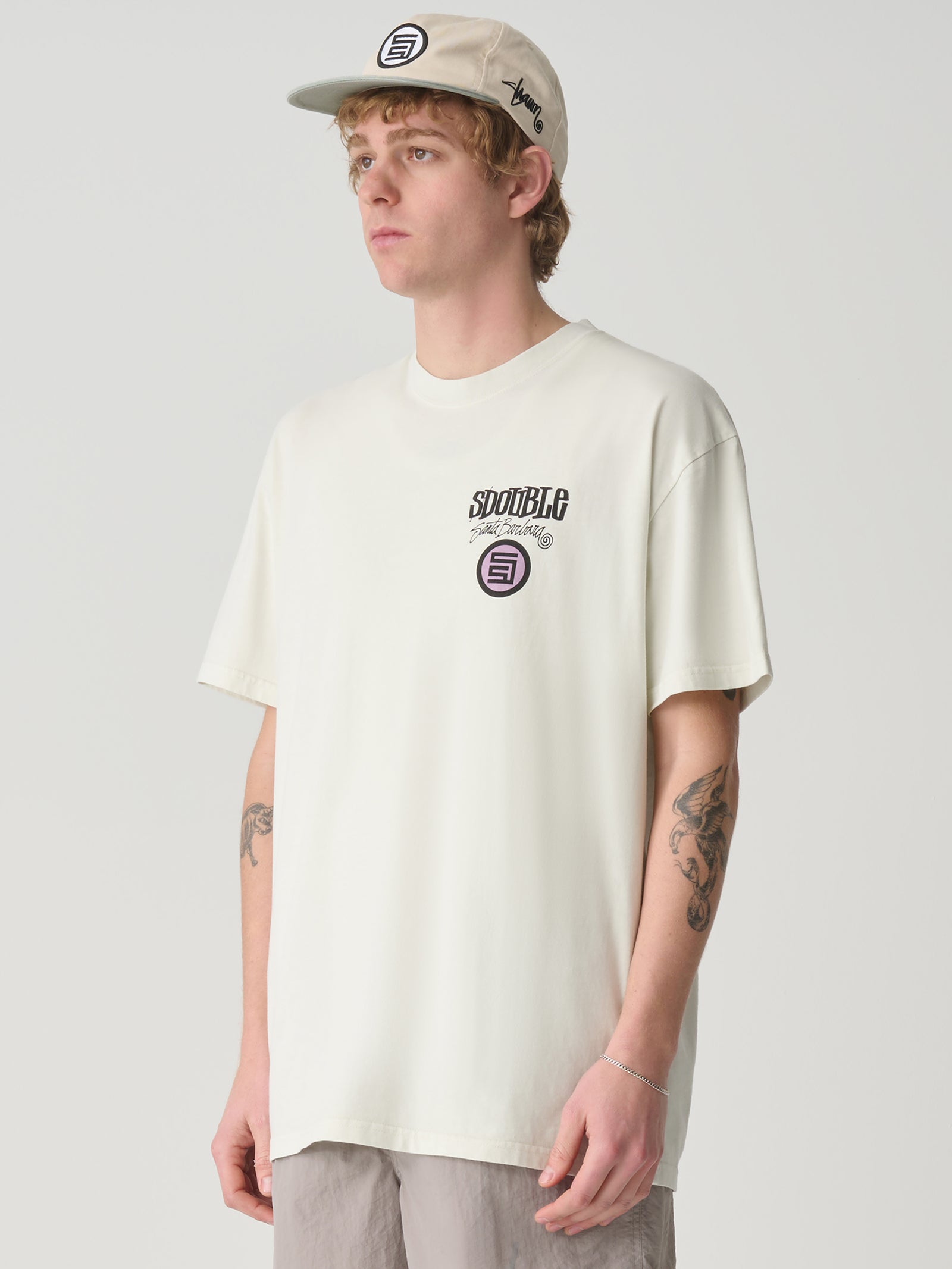 Combo Platter Tee In Washed White