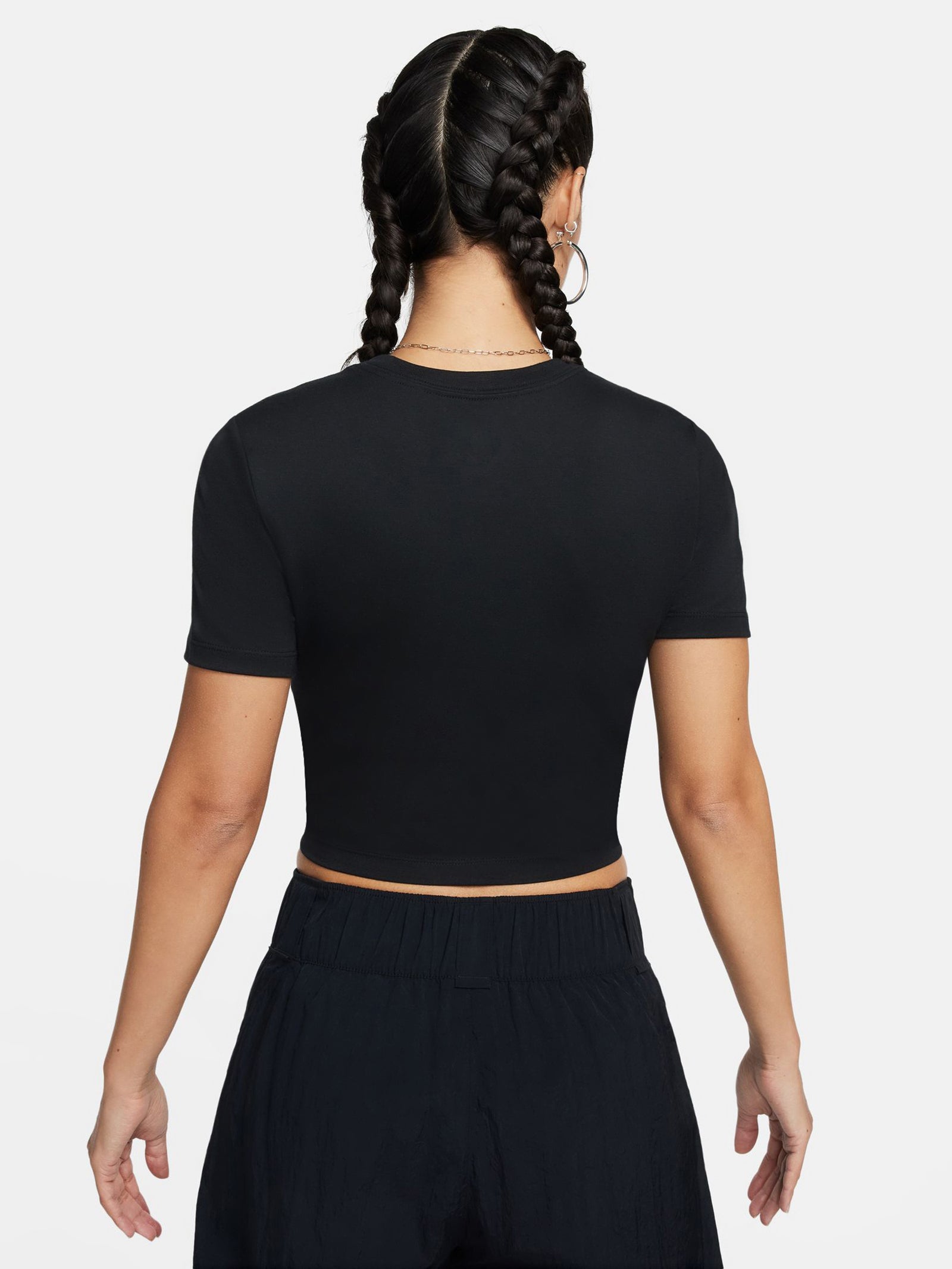 Cropped T-Shirt in Black