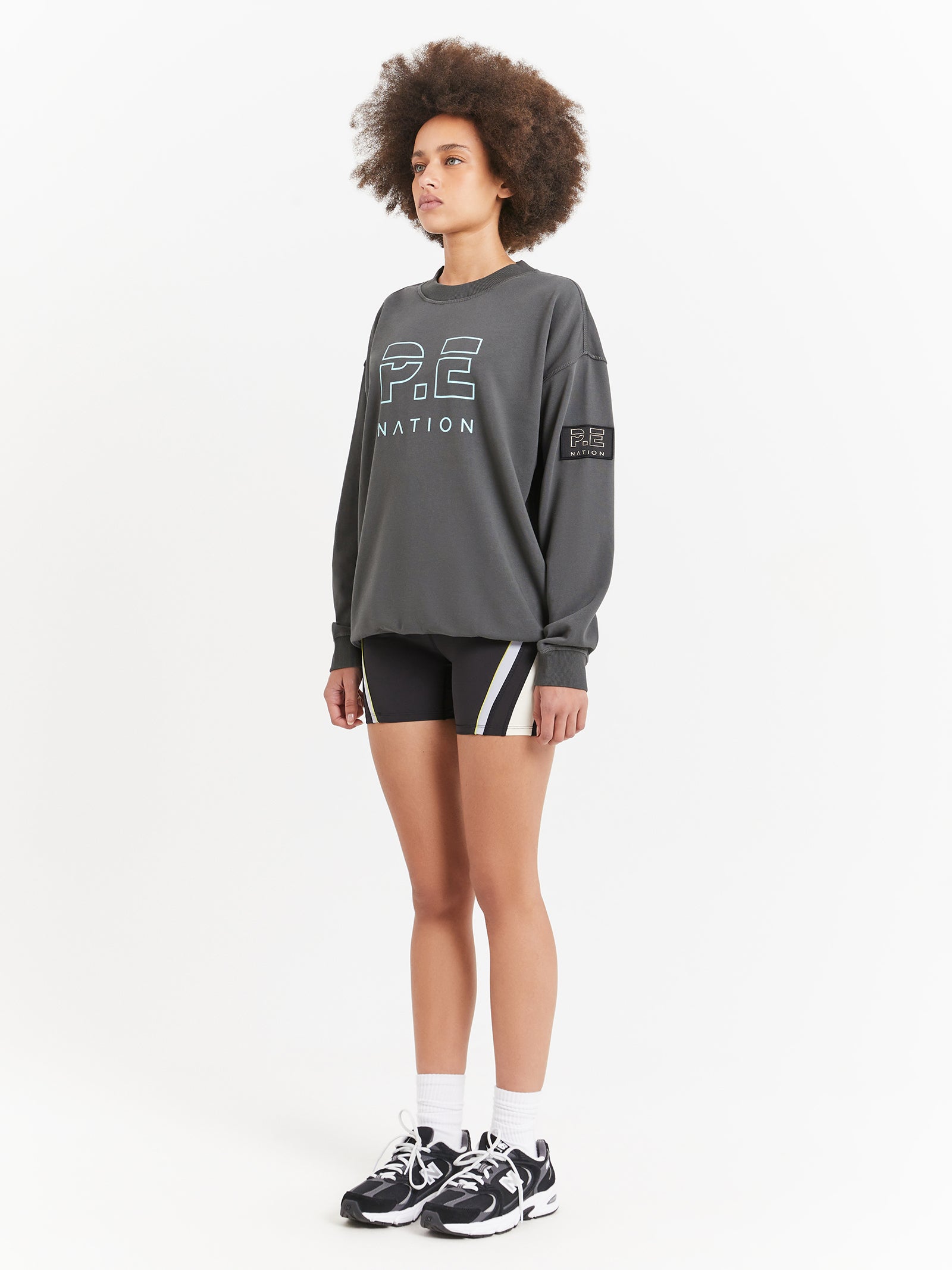 Heads Up Sweat in Grey