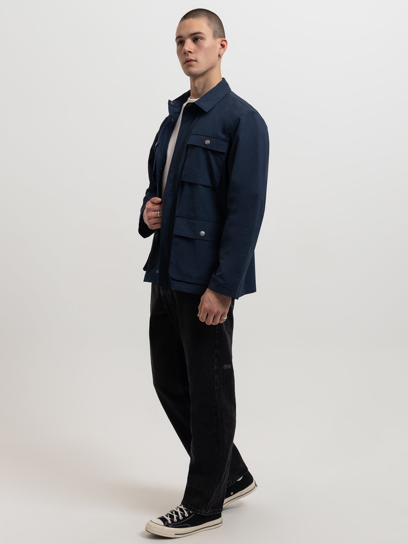 Detonate Jacket in Navy