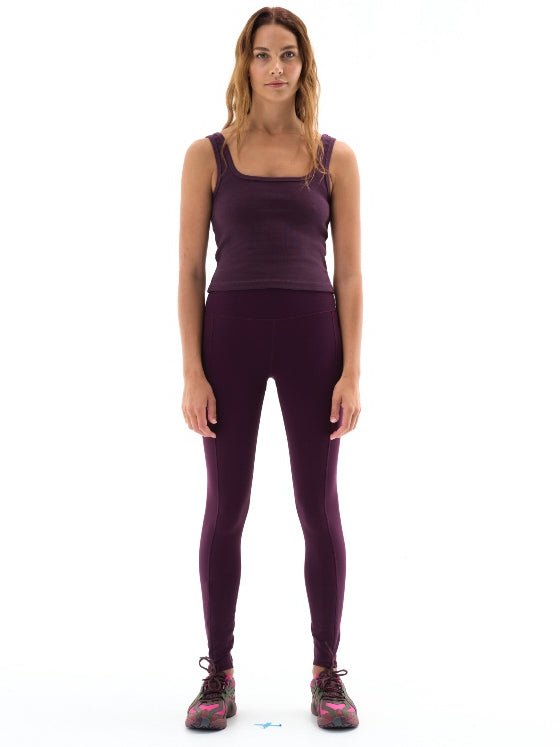 Amplify Leggings in Potent Purple