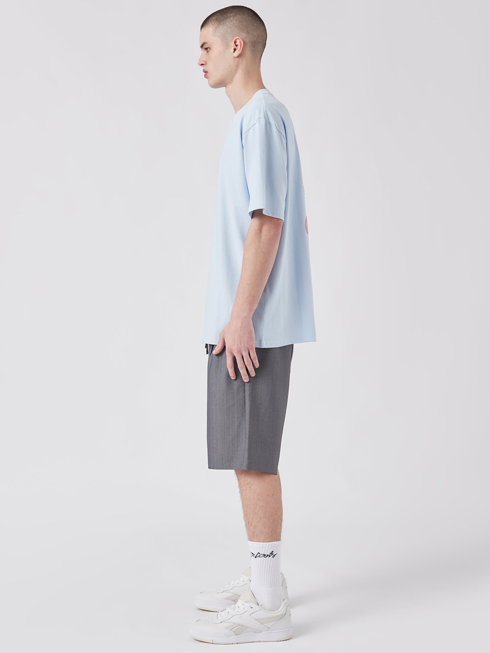 H.E. Tee In Sky Blue