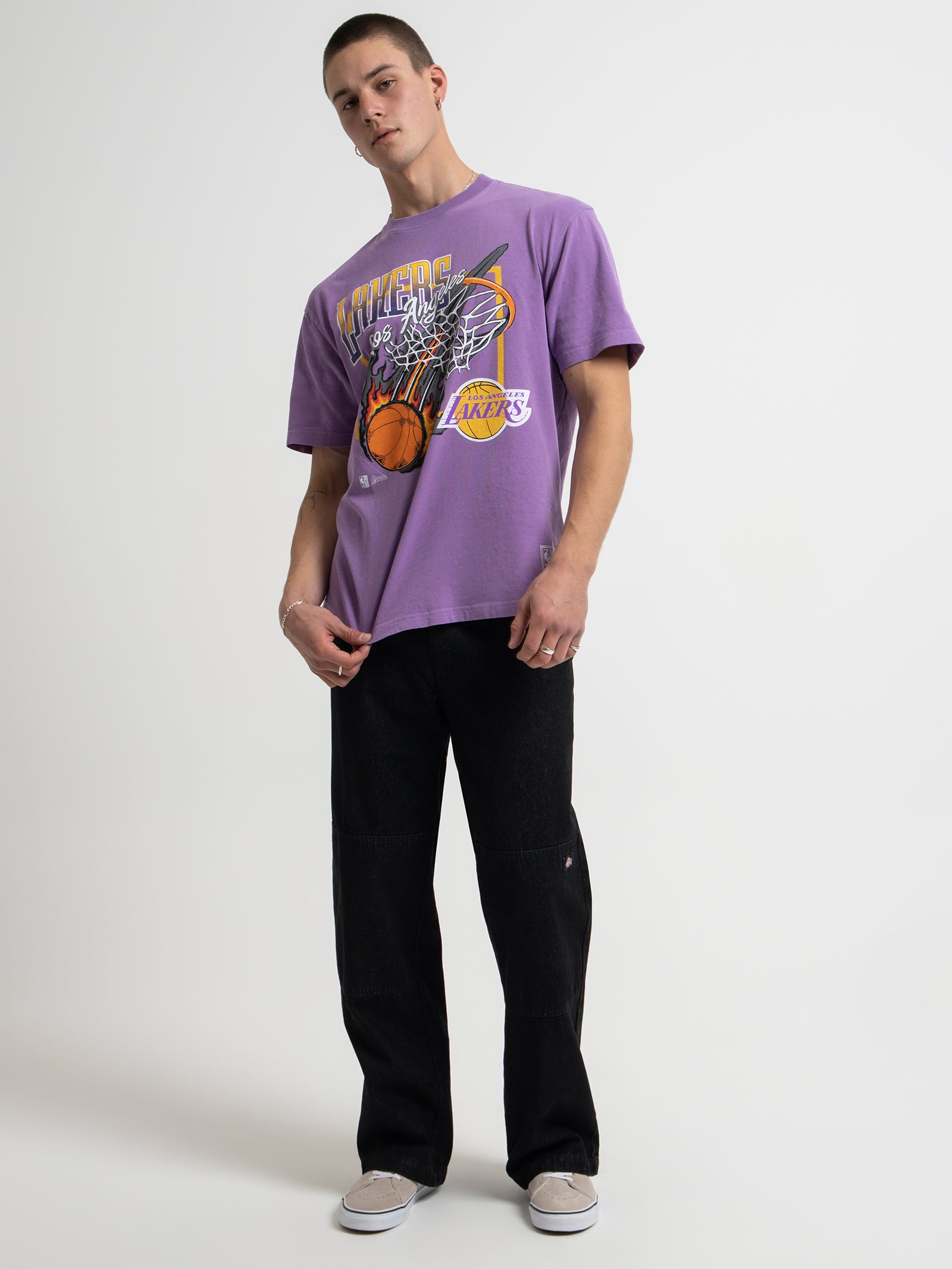 Los Angeles Lakers Fireball T-Shirt in Purple