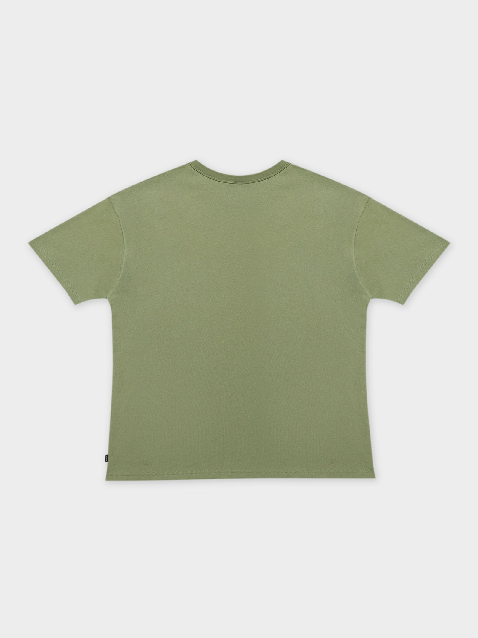 Sportswear Premium Essentials Sustainable in Oil Green