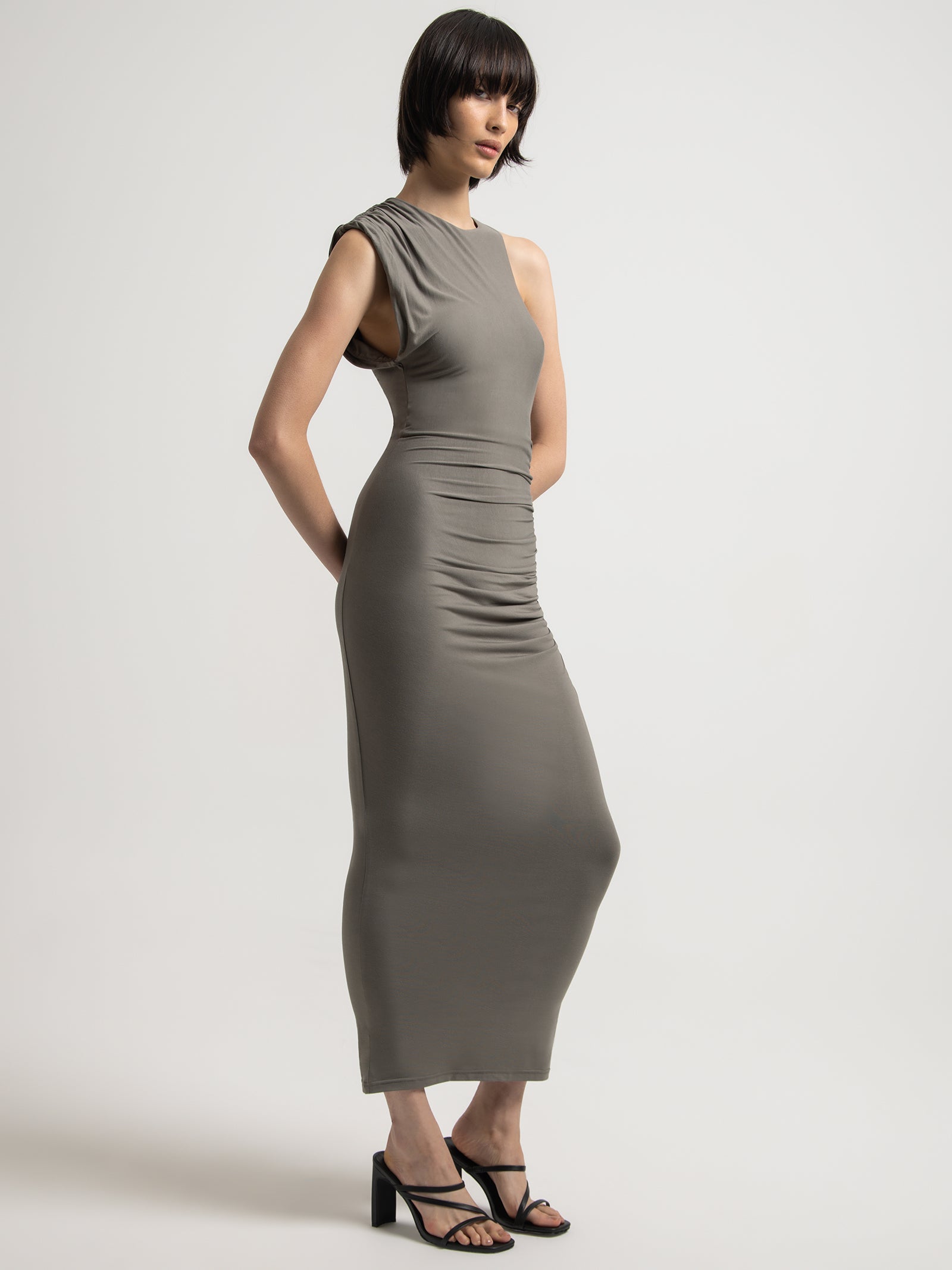 Cyndall Jersey Midi Dress in Sage