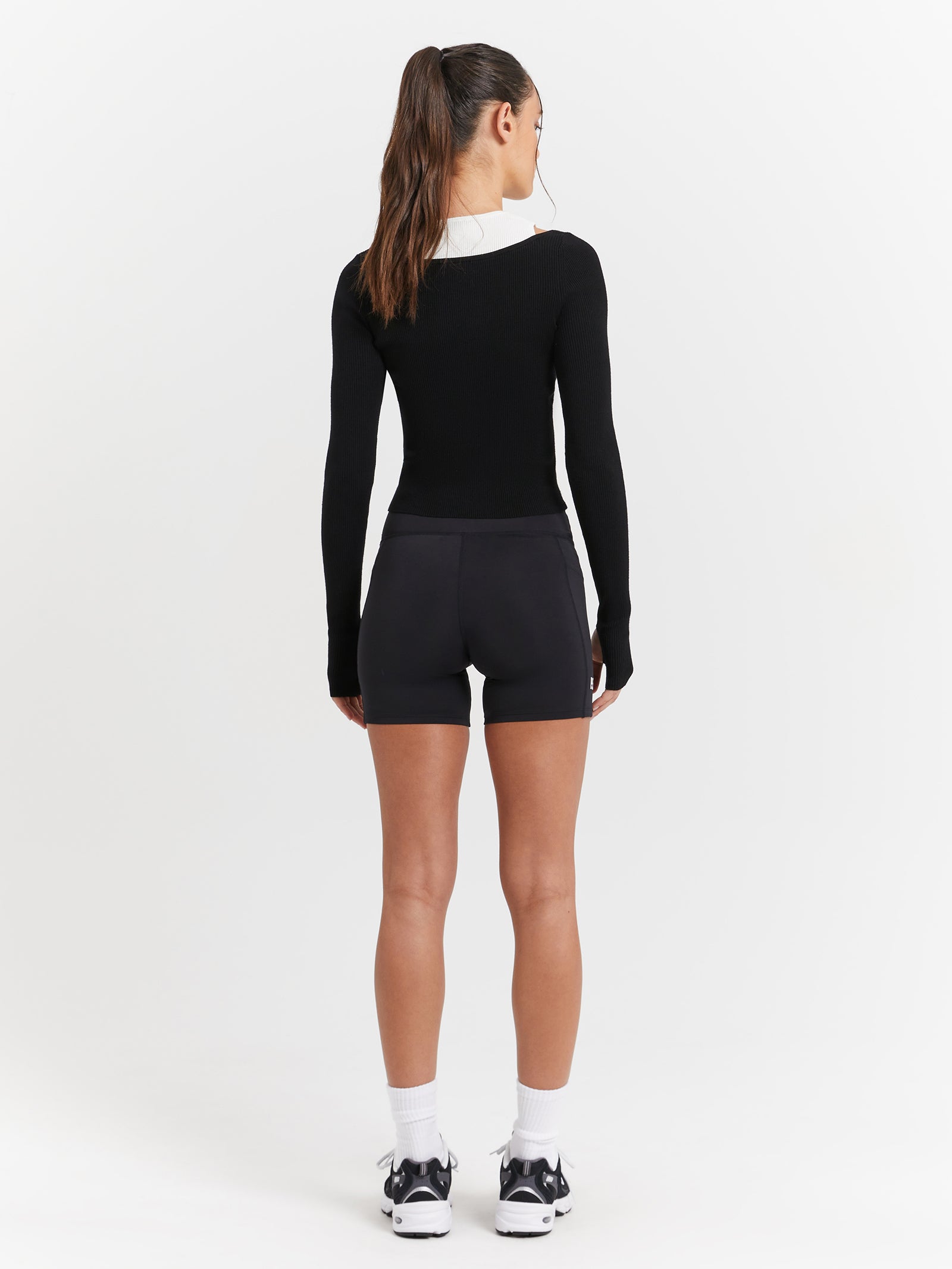 Parallel Knit Long Sleeve Top in Black