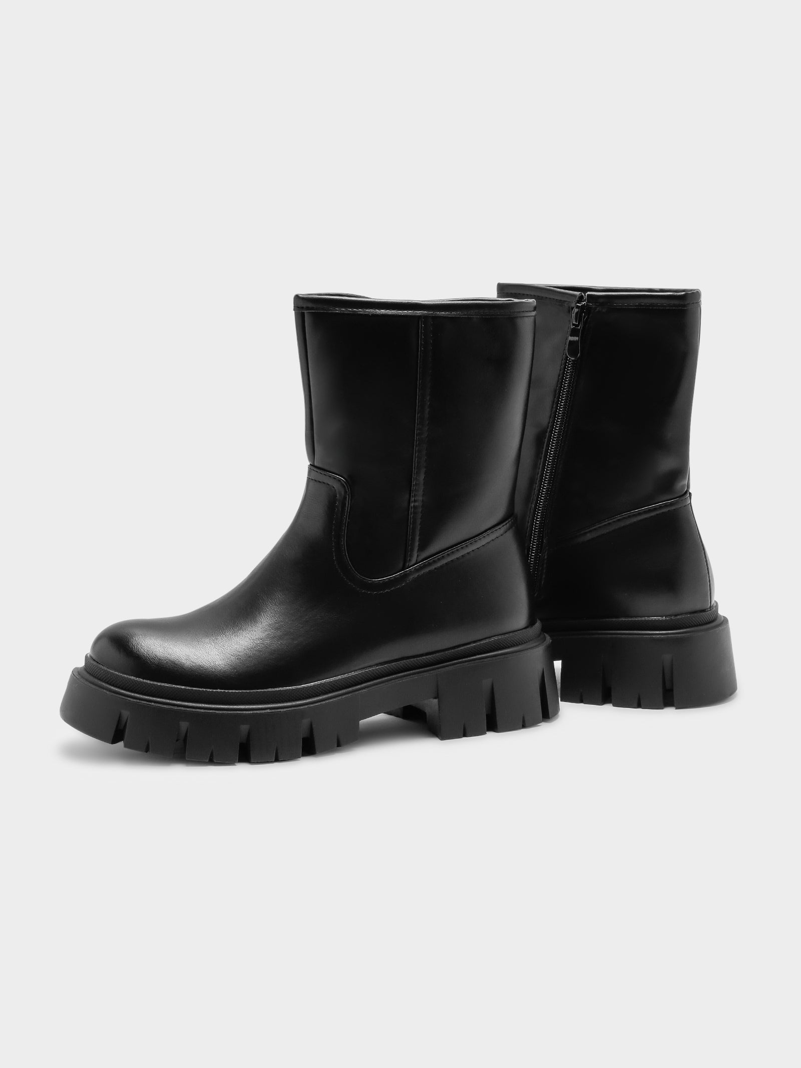 Womens Ignite Boots in Black