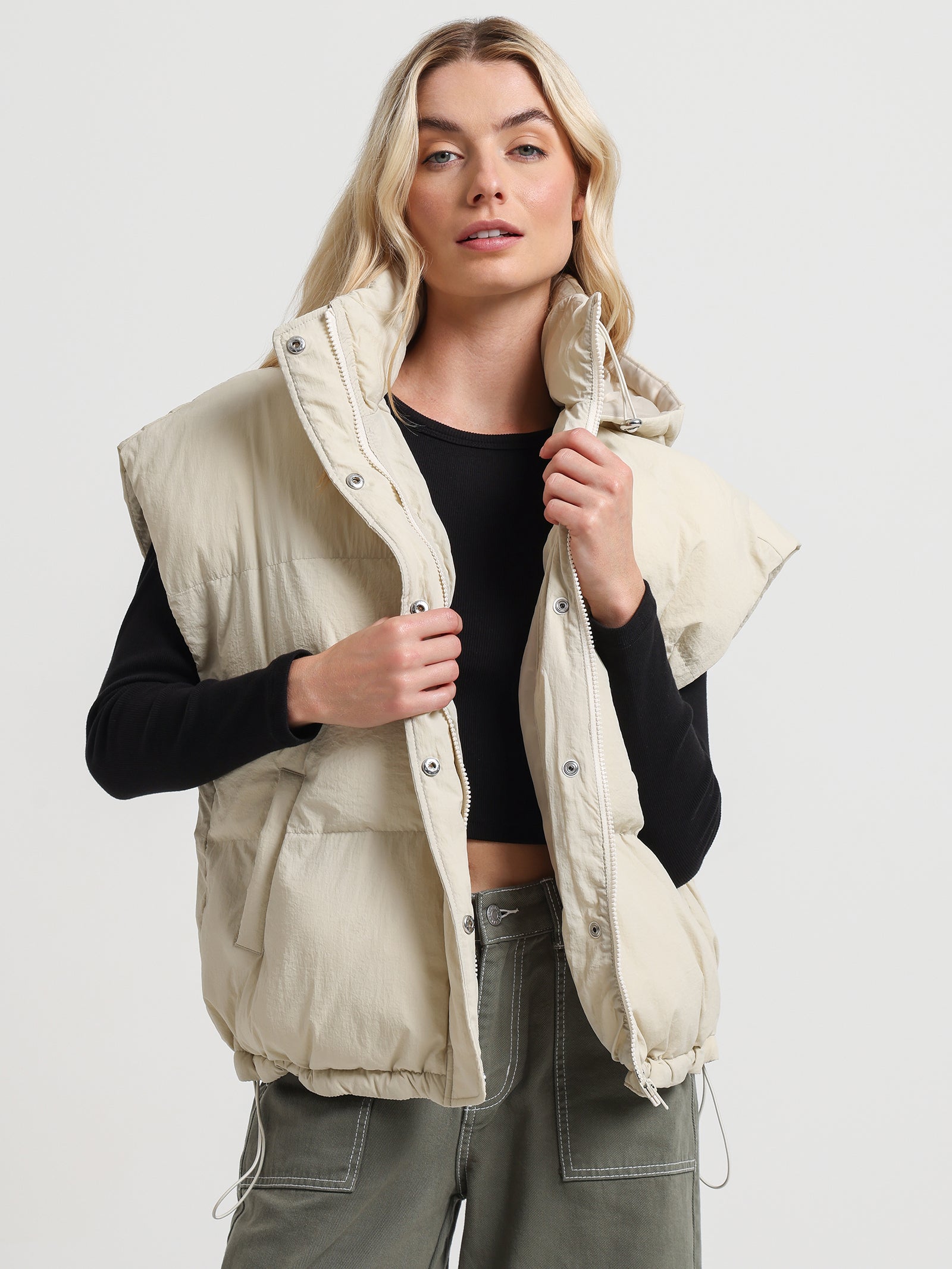 Isola Puffer Vest in Bone