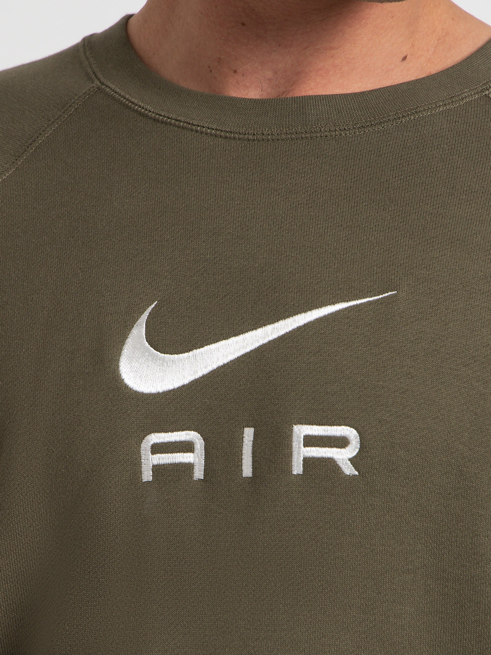 Sportswear Nike Air Fleece Terry Crew Sweater in Medium Olive