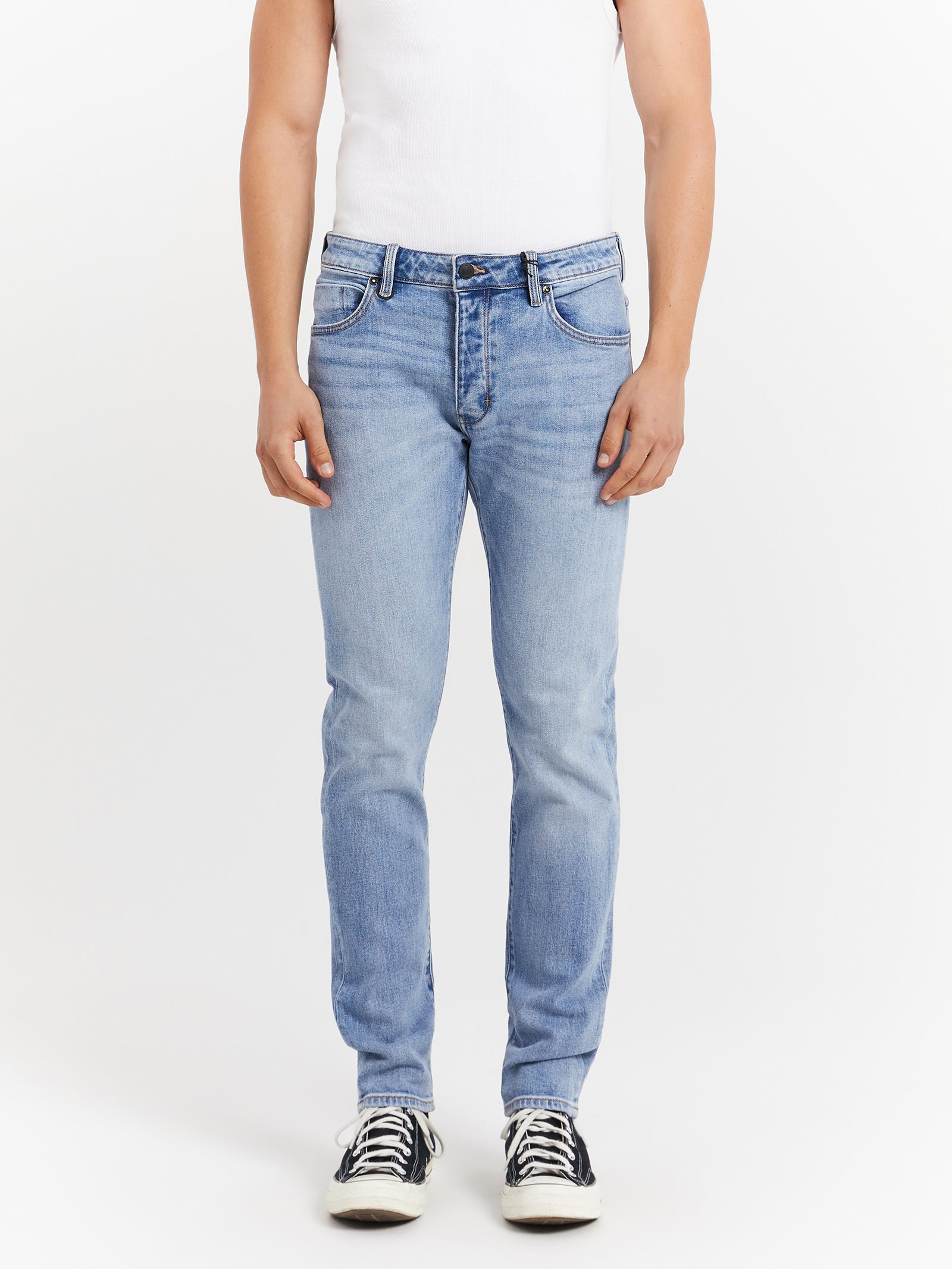 Ray Tapered Jeans in Super Sonic