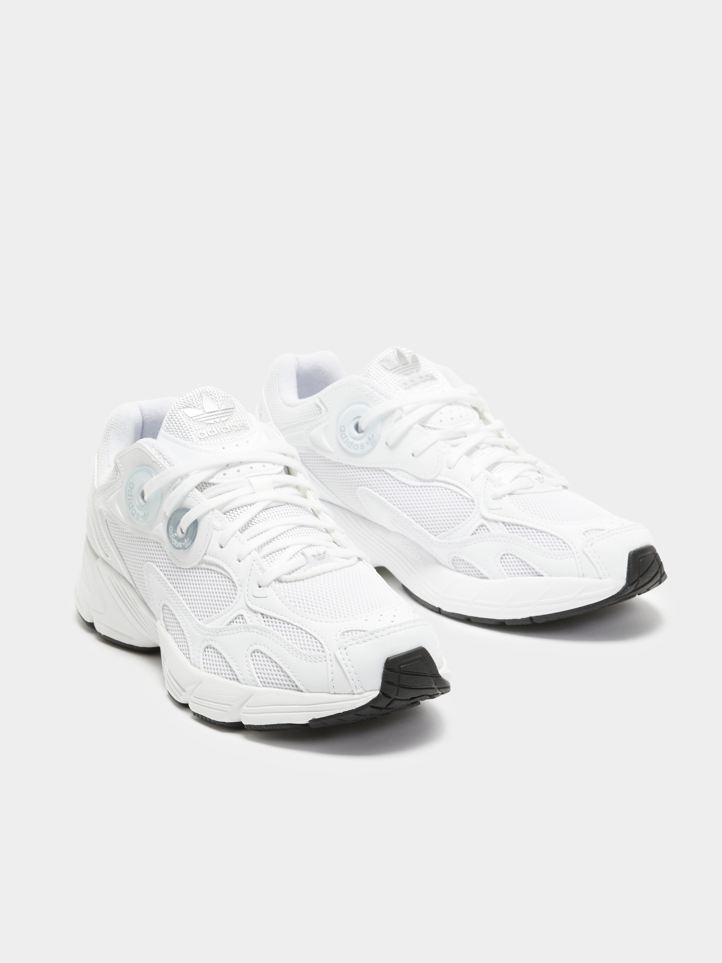 Womens Astir Sneakers in Cloud White