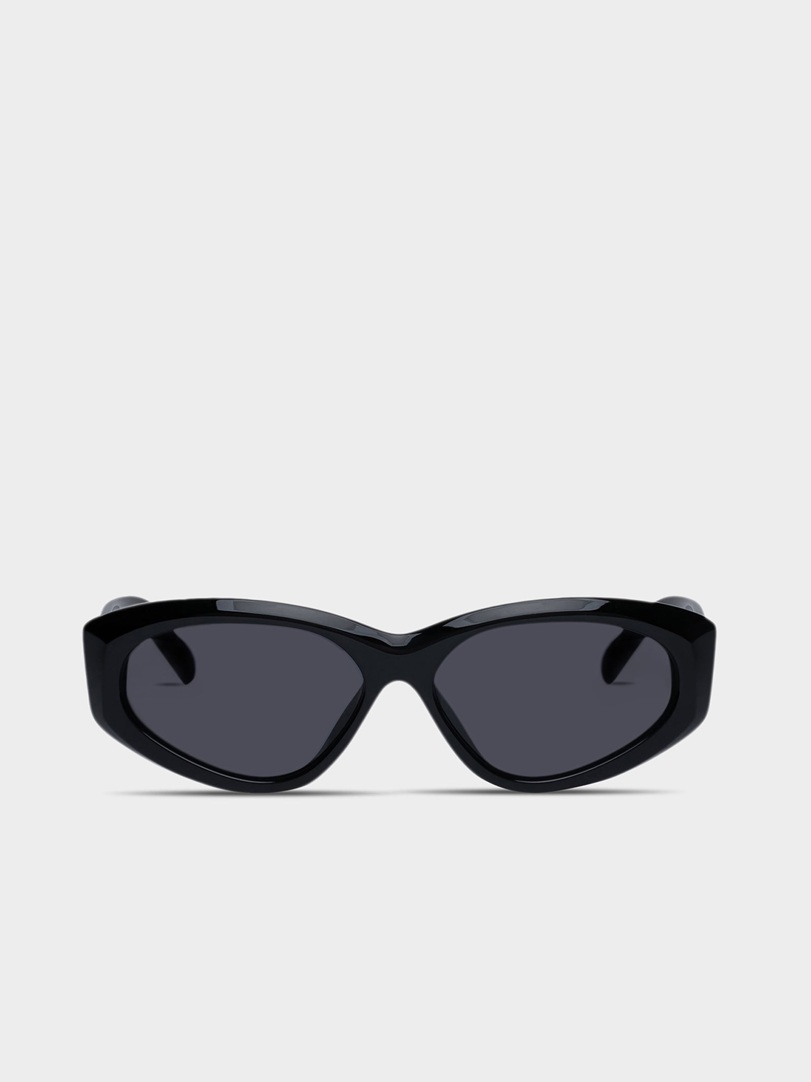 Under Wraps Sunglasses in Black Smoke Mono