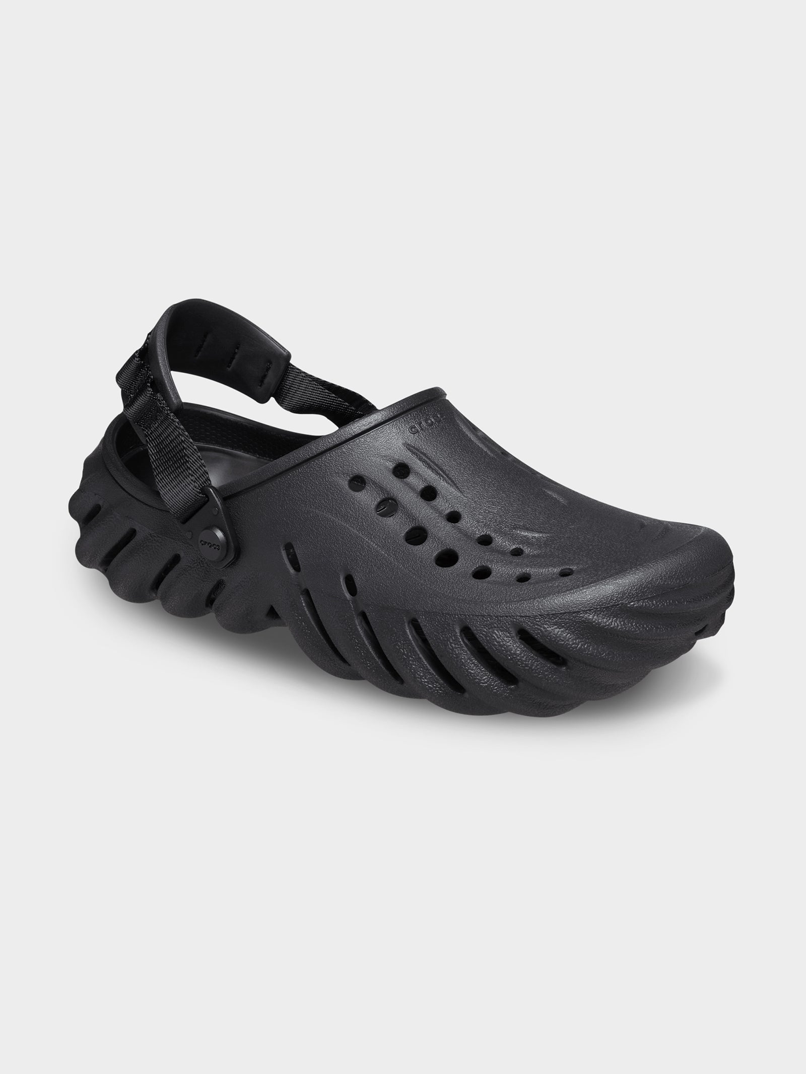 Echo Clogs in Black