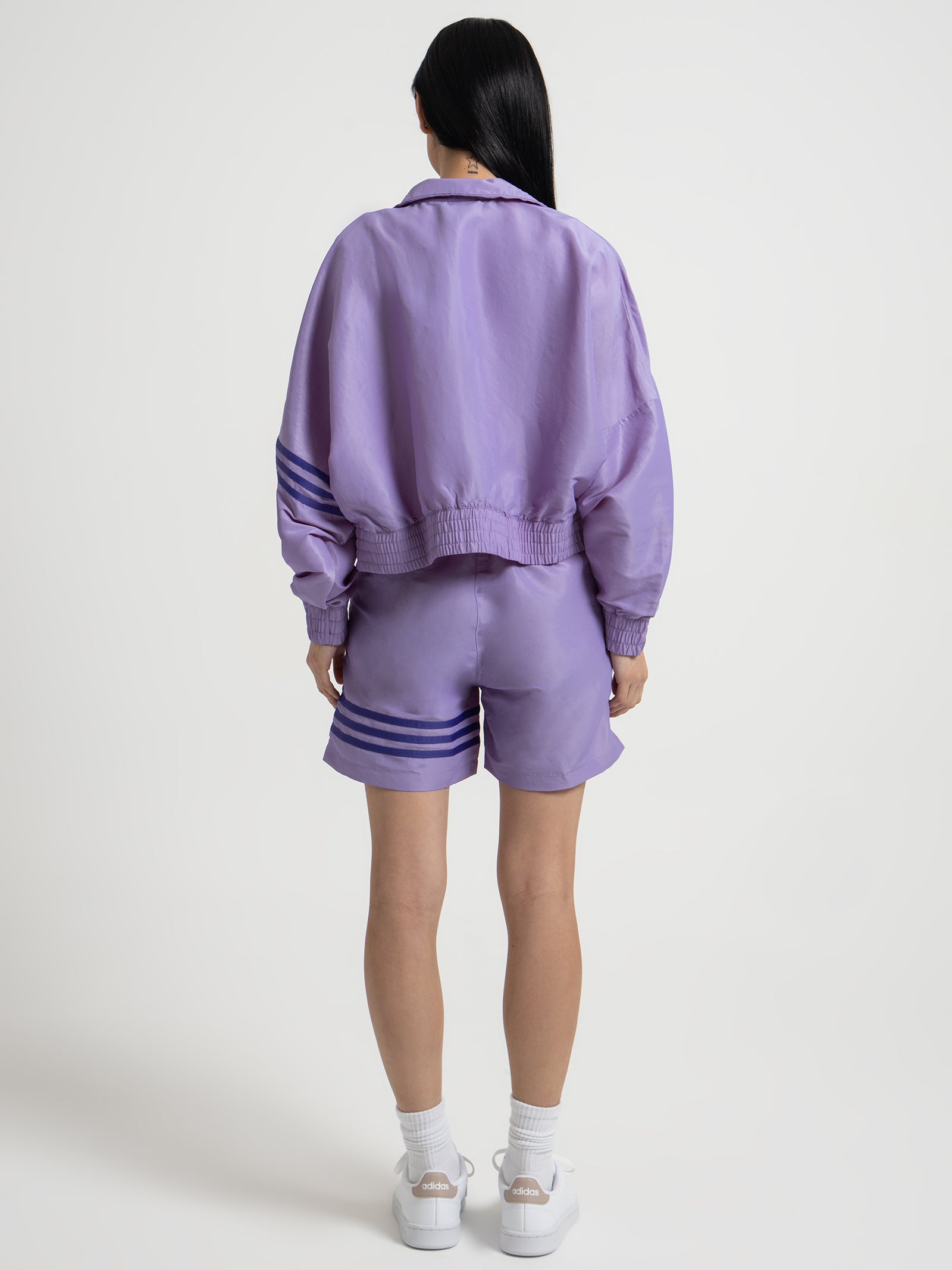 Adicolor Neuclassics Track Jacket in Magic Lilac