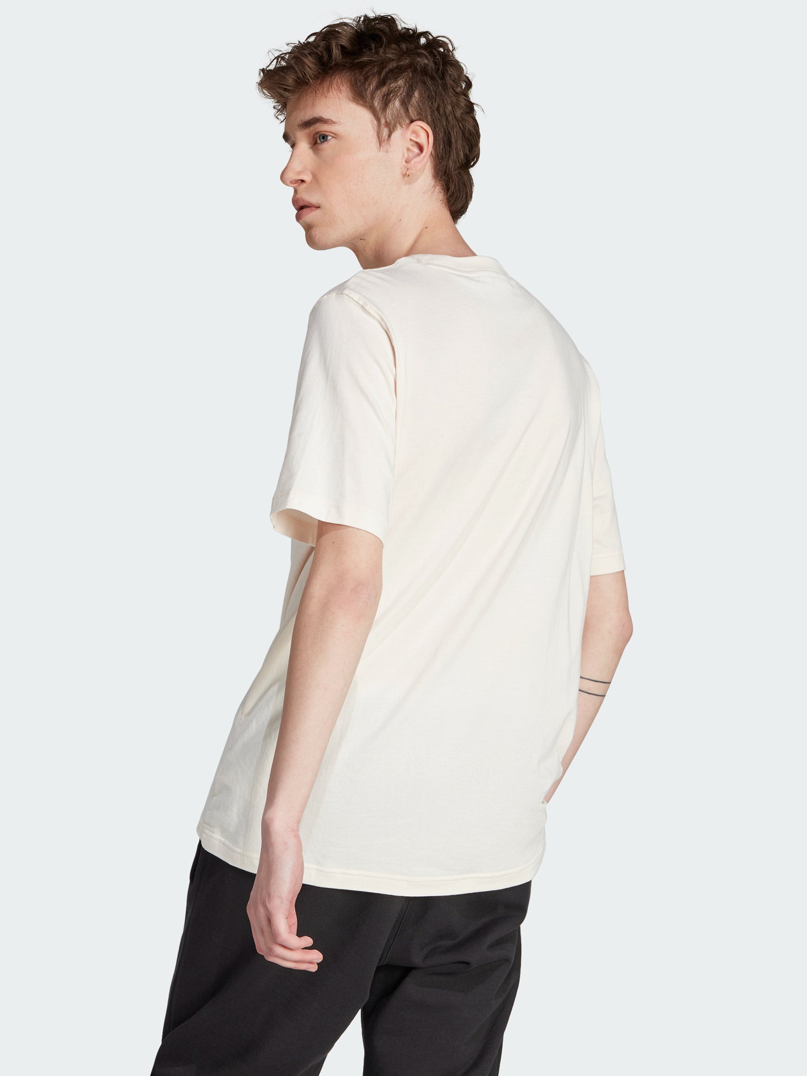 Trefoil Essentials T-Shirt in Wonder White