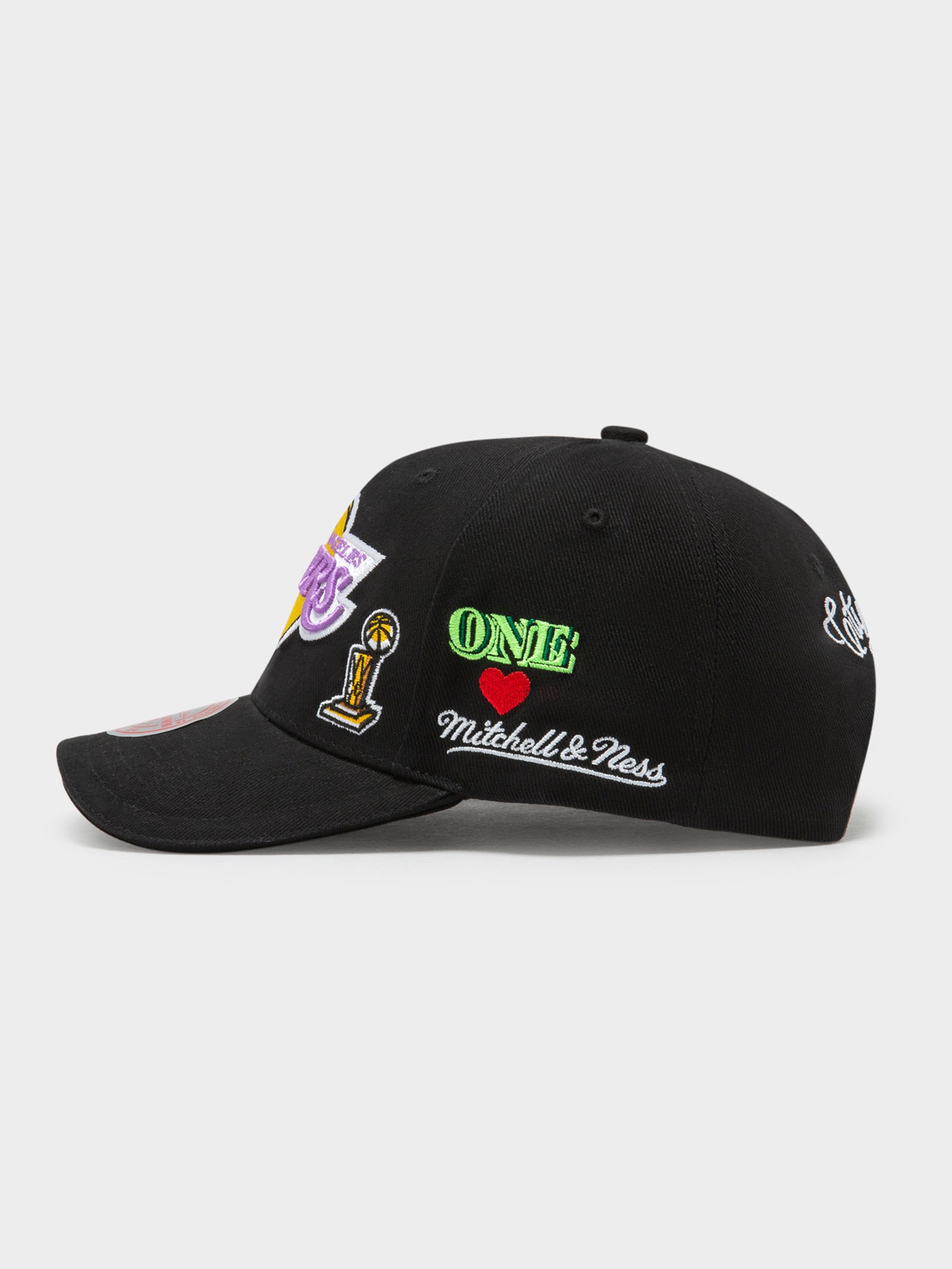 One Love PCRWN Lakers Cap in Black