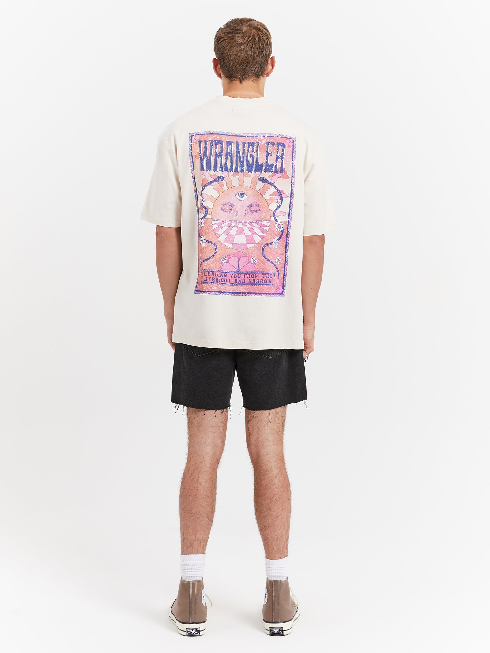 Mind Mirage Slacker T-Shirt in Ecru