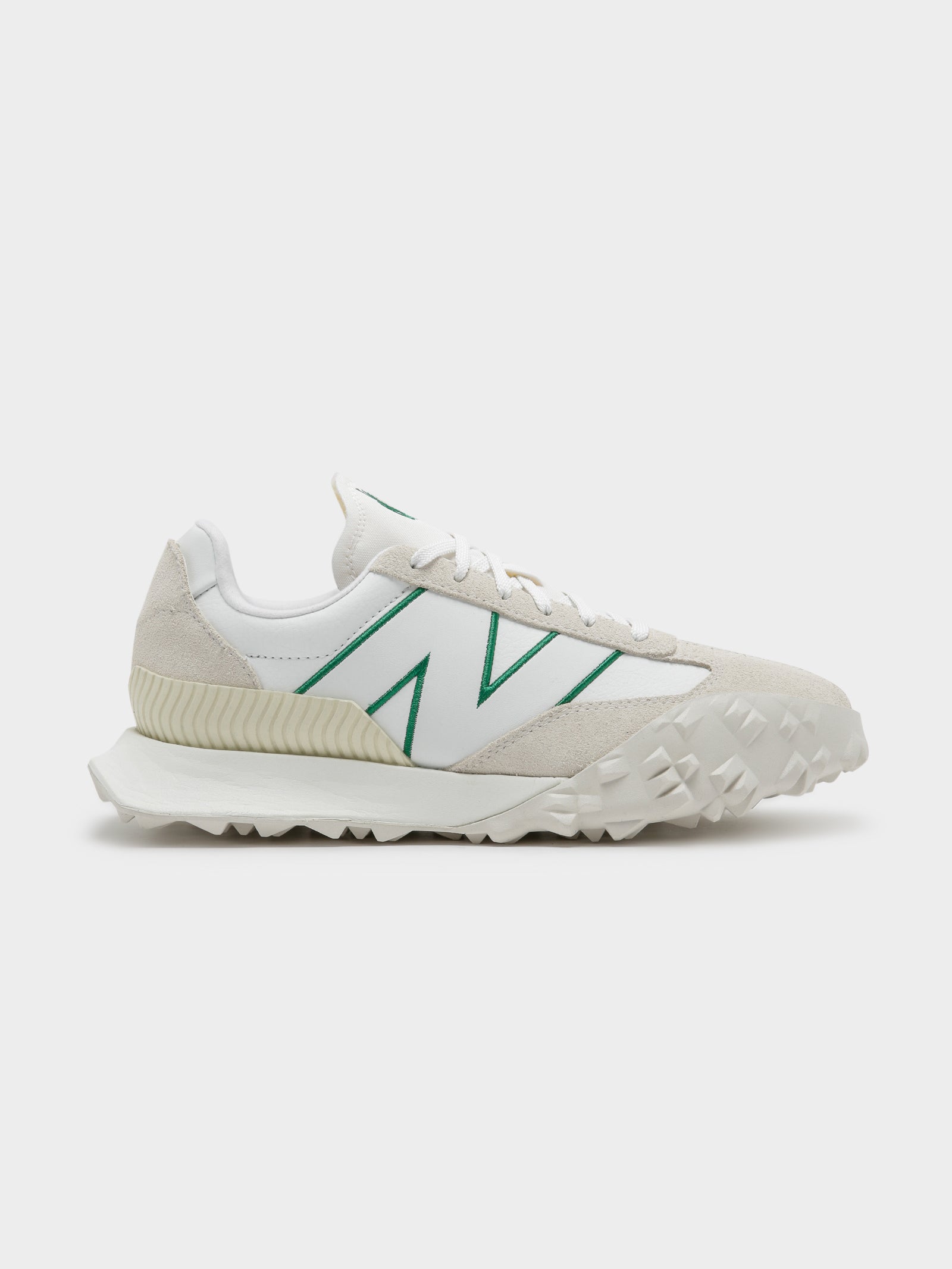 Unisex XC-72 Sneakers in White & Green