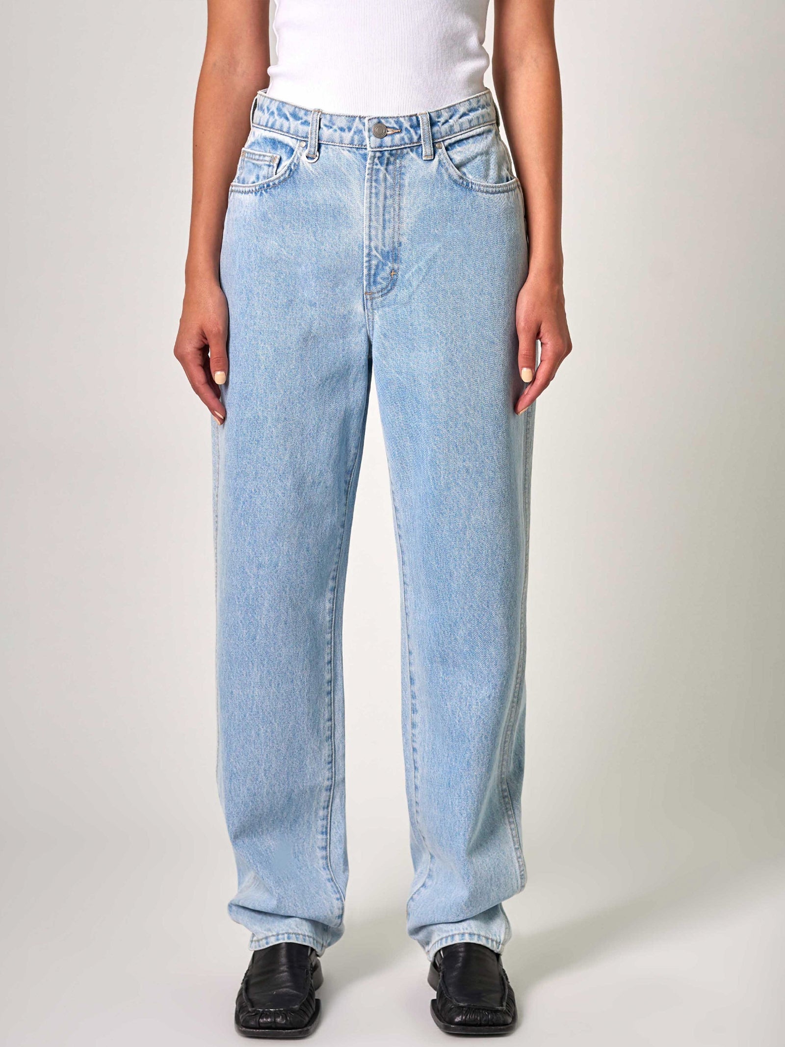 Sade Baggy Jeans in Zero Vinyl