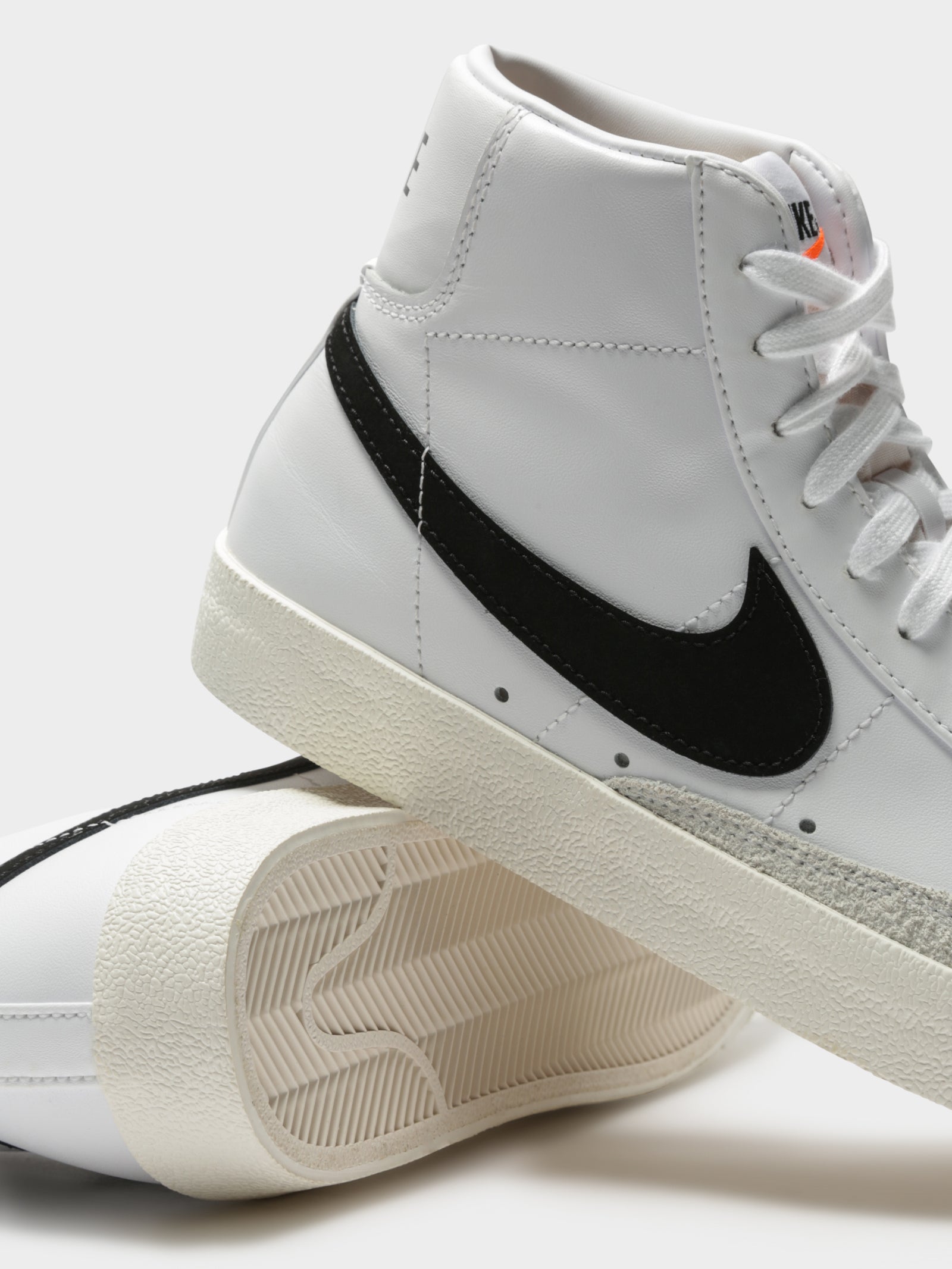 Mens Blazer Mid 77 High Top Sneakers in White & Black