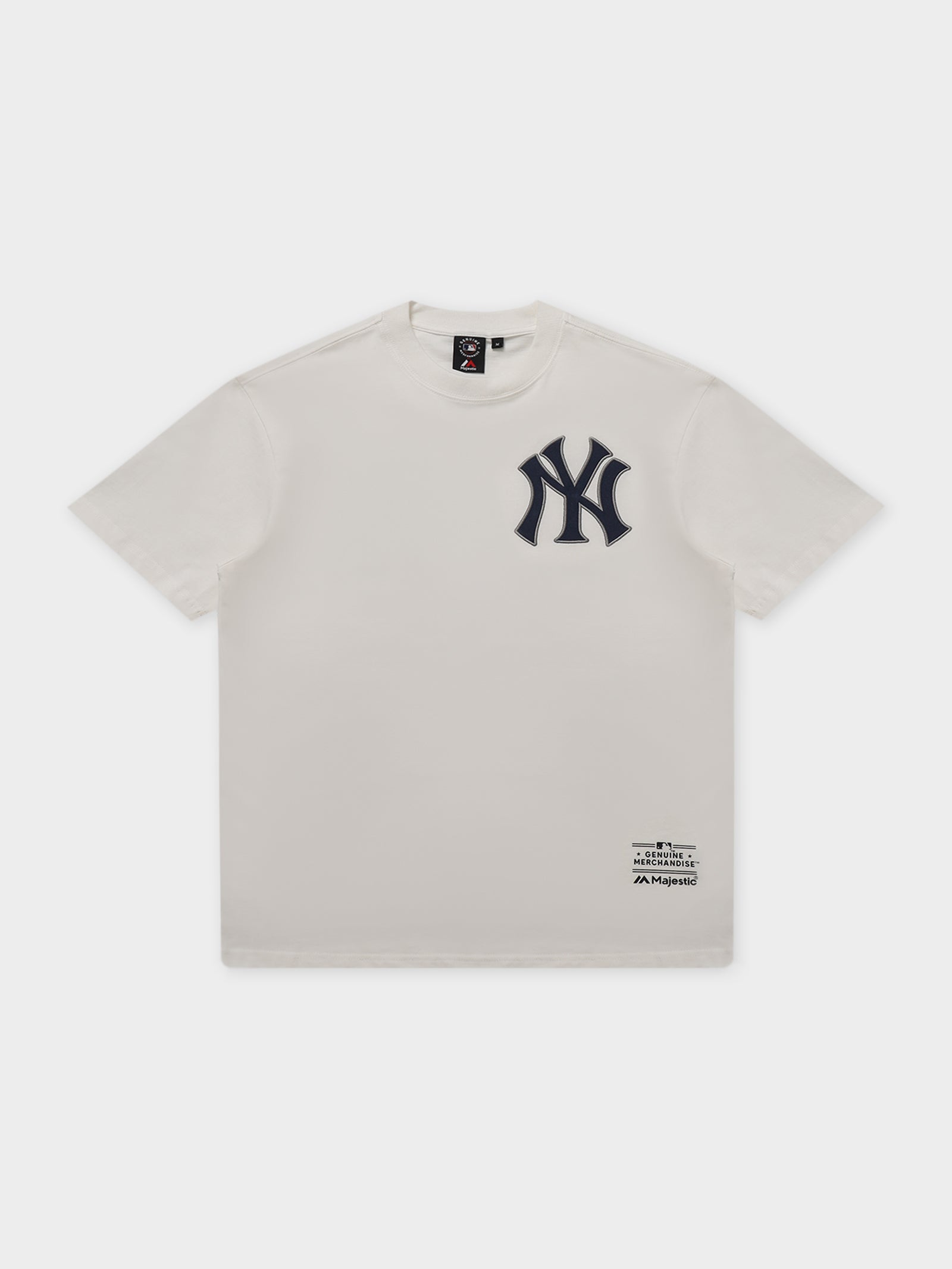 NY Yankees Team Crest T-Shirt in Vintage White