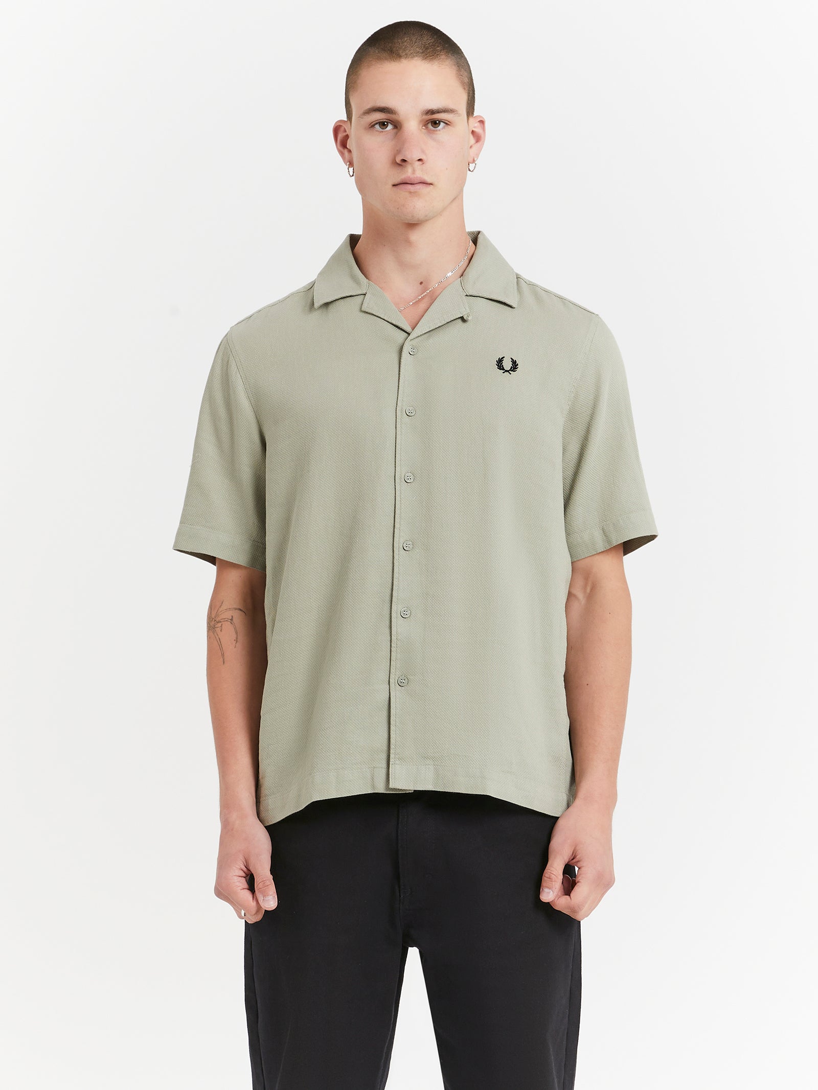 Linen Revere Collar Shirt in Seagrass