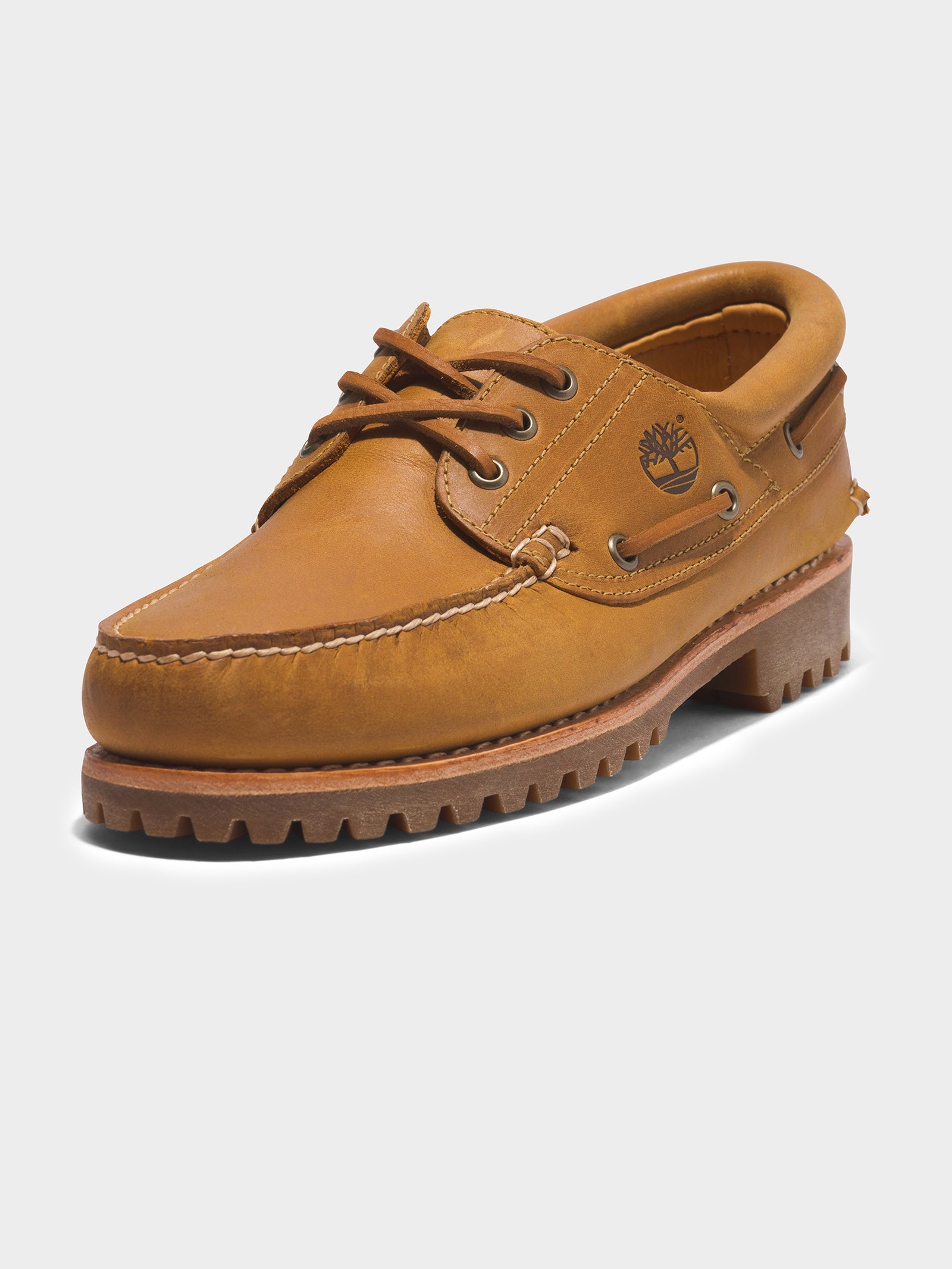 Mens 3 Eye Classic Lug Handsewn Boat Shoes in Tan