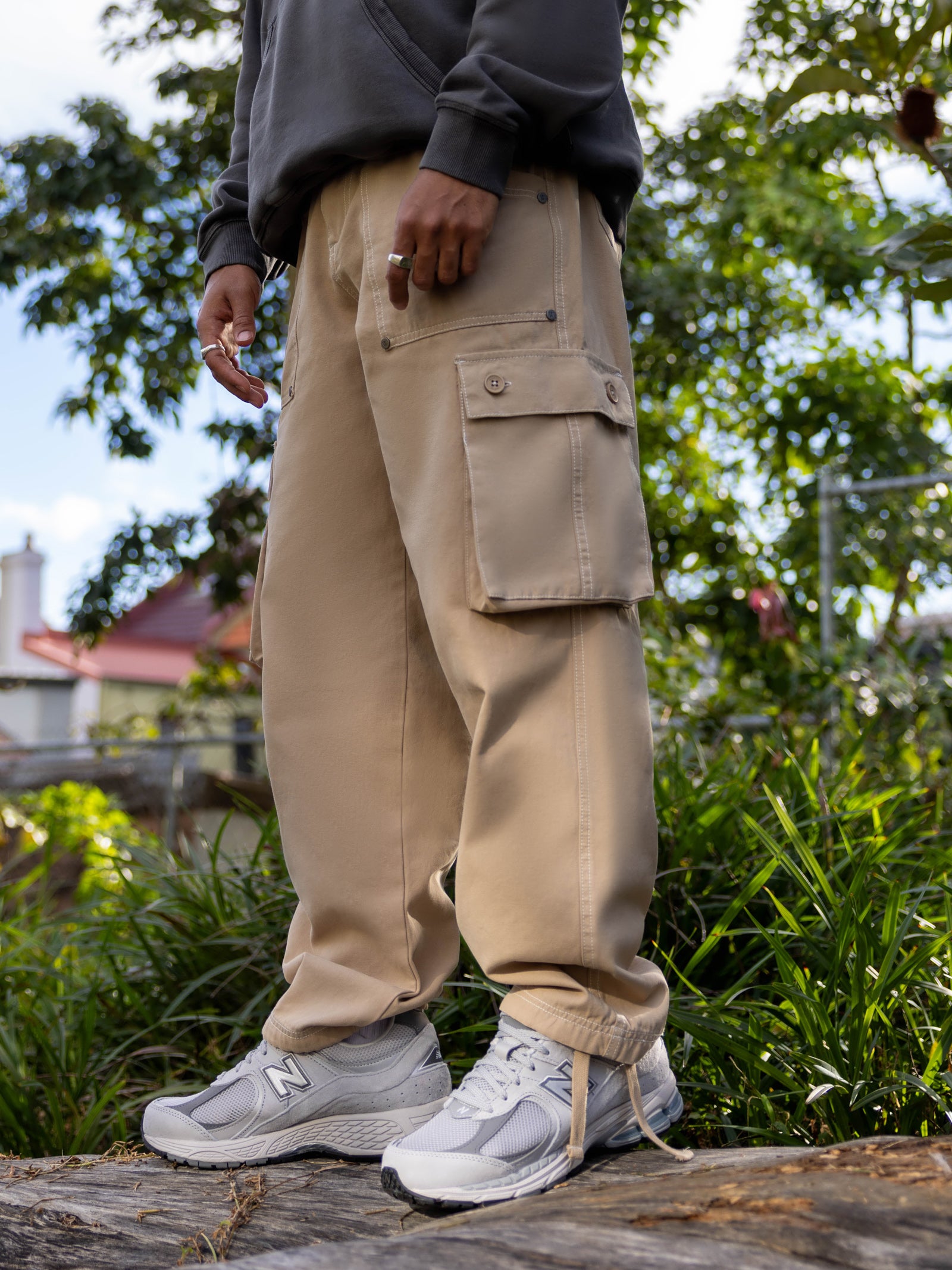 Syndicate Cargo Pants in Khaki