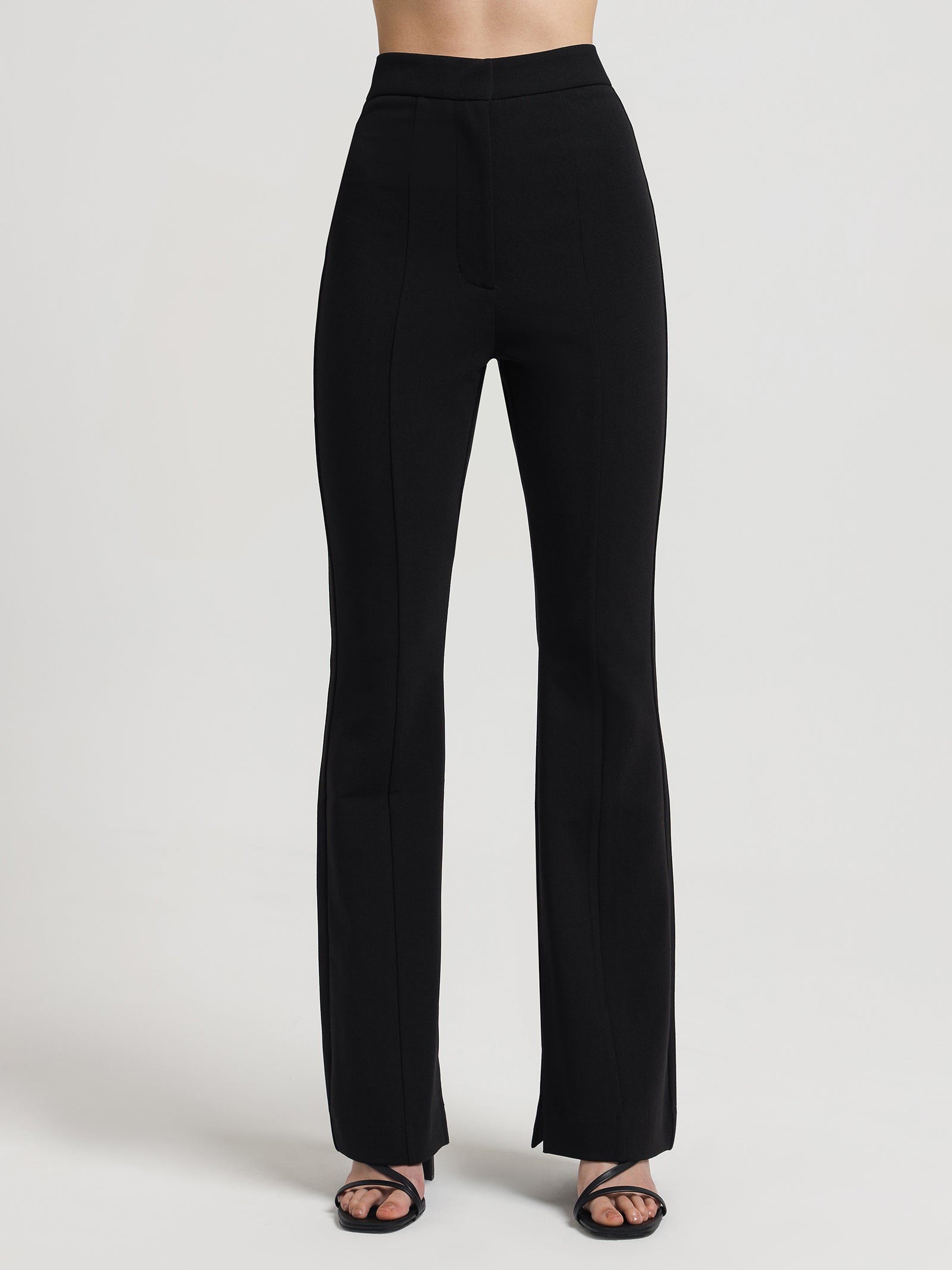 Cyri Crepe Pants in Black