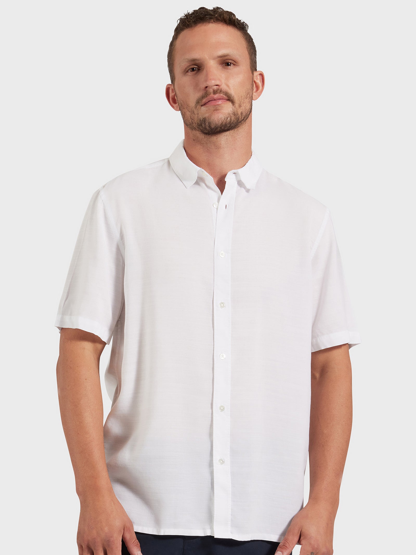 Stevens Short Sleeve Shirt in White