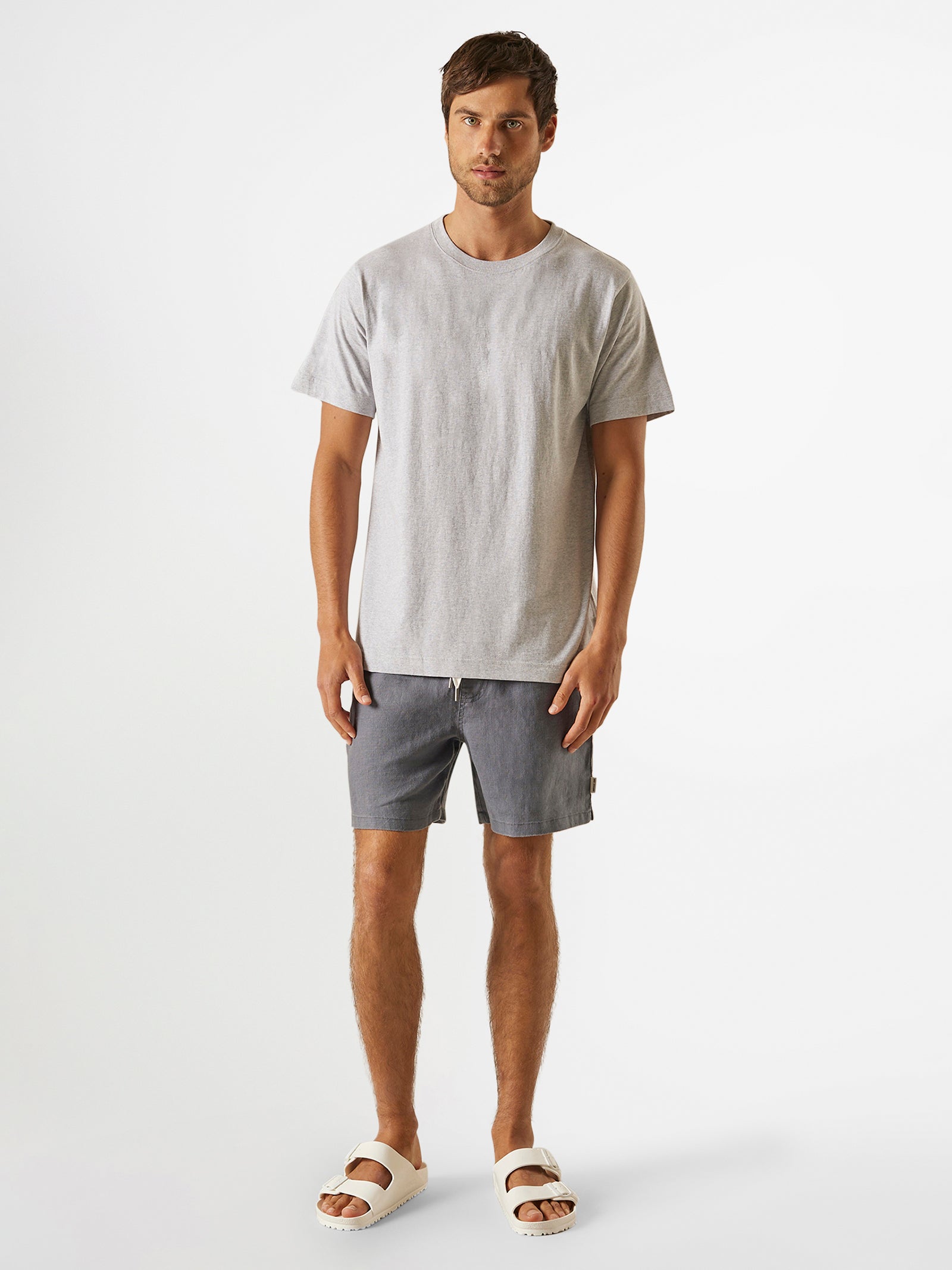 Nero Linen Shorts in Marine