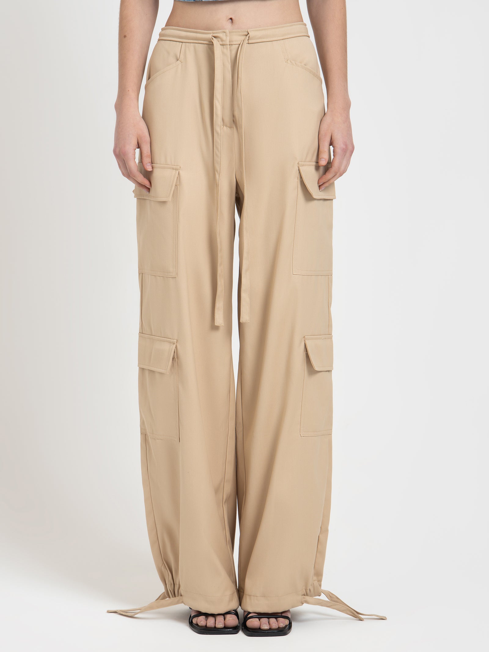 Charlie Cargo Pants in Beige