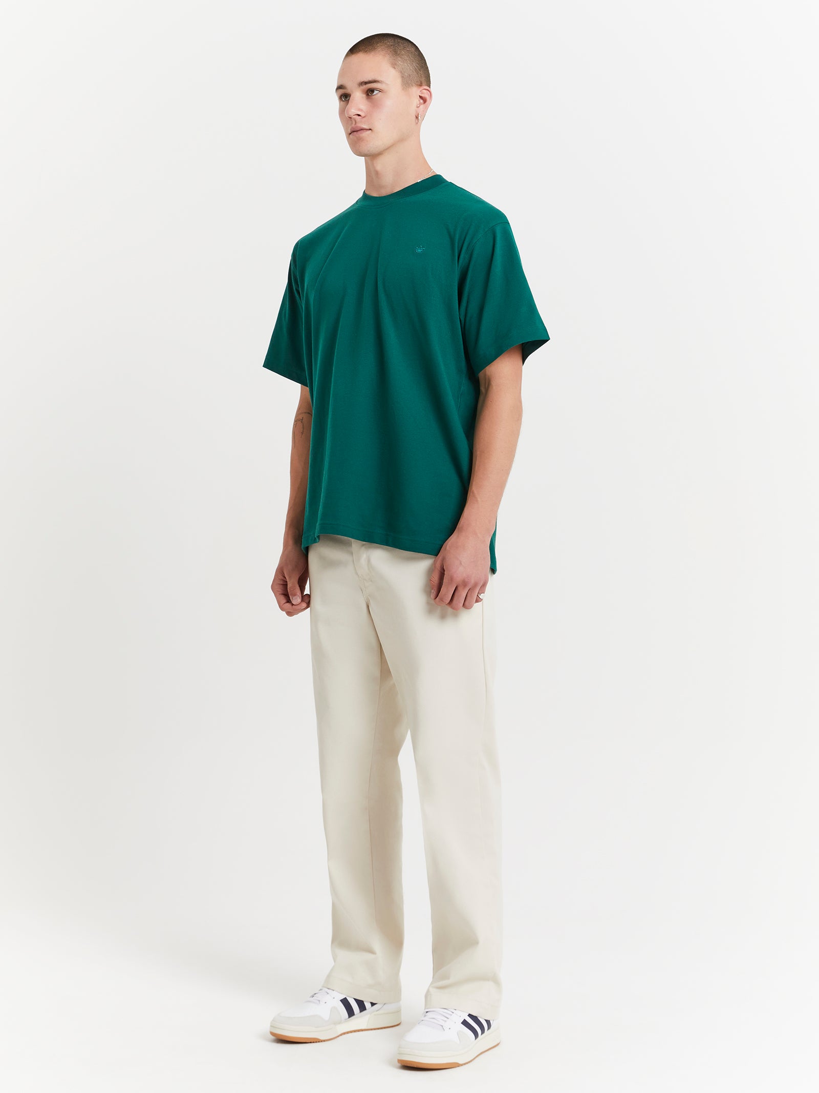 Adicolor Contempo T-Shirt in Collegiate Green