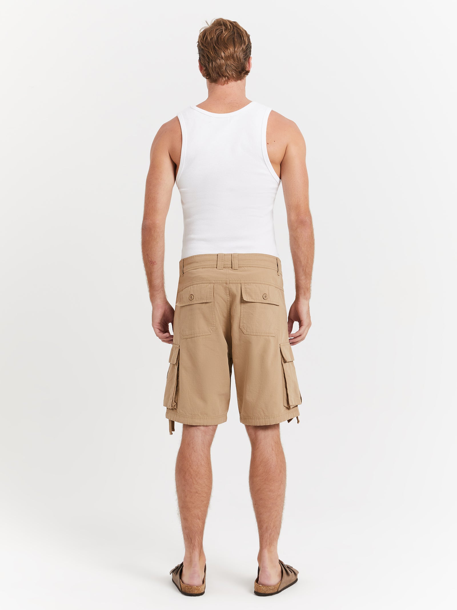 Wyatt Cargo Shorts in Creme