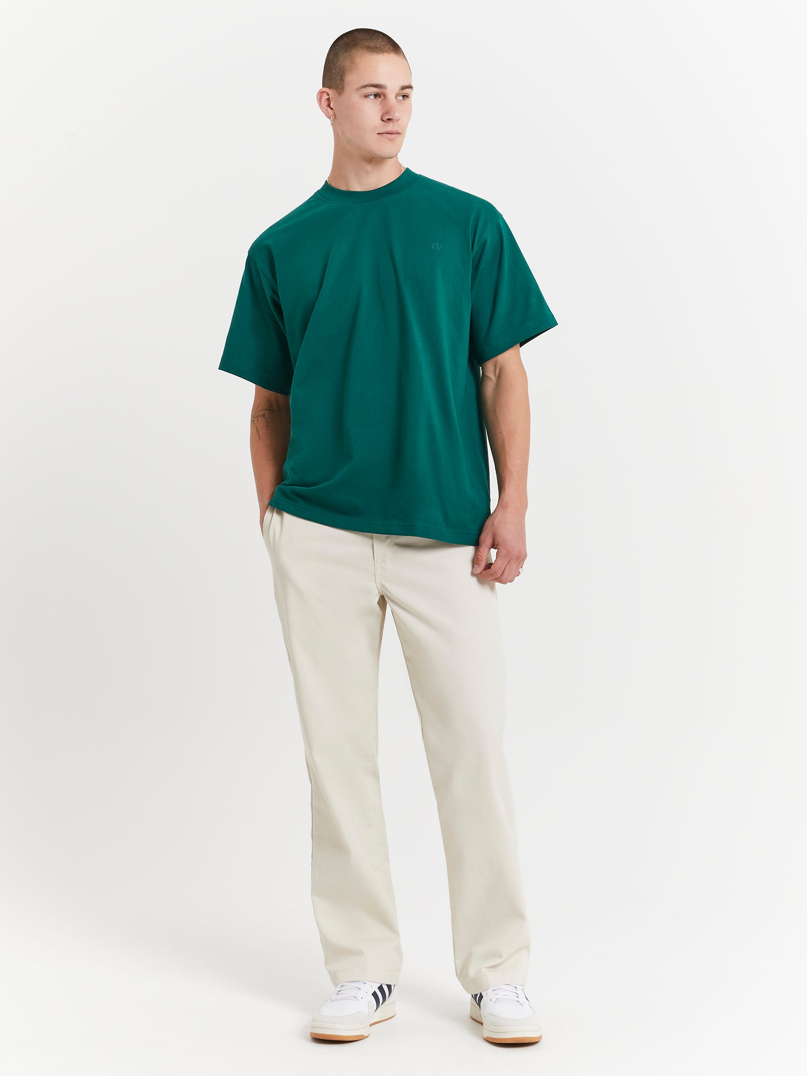 Adicolor Contempo T-Shirt in Collegiate Green