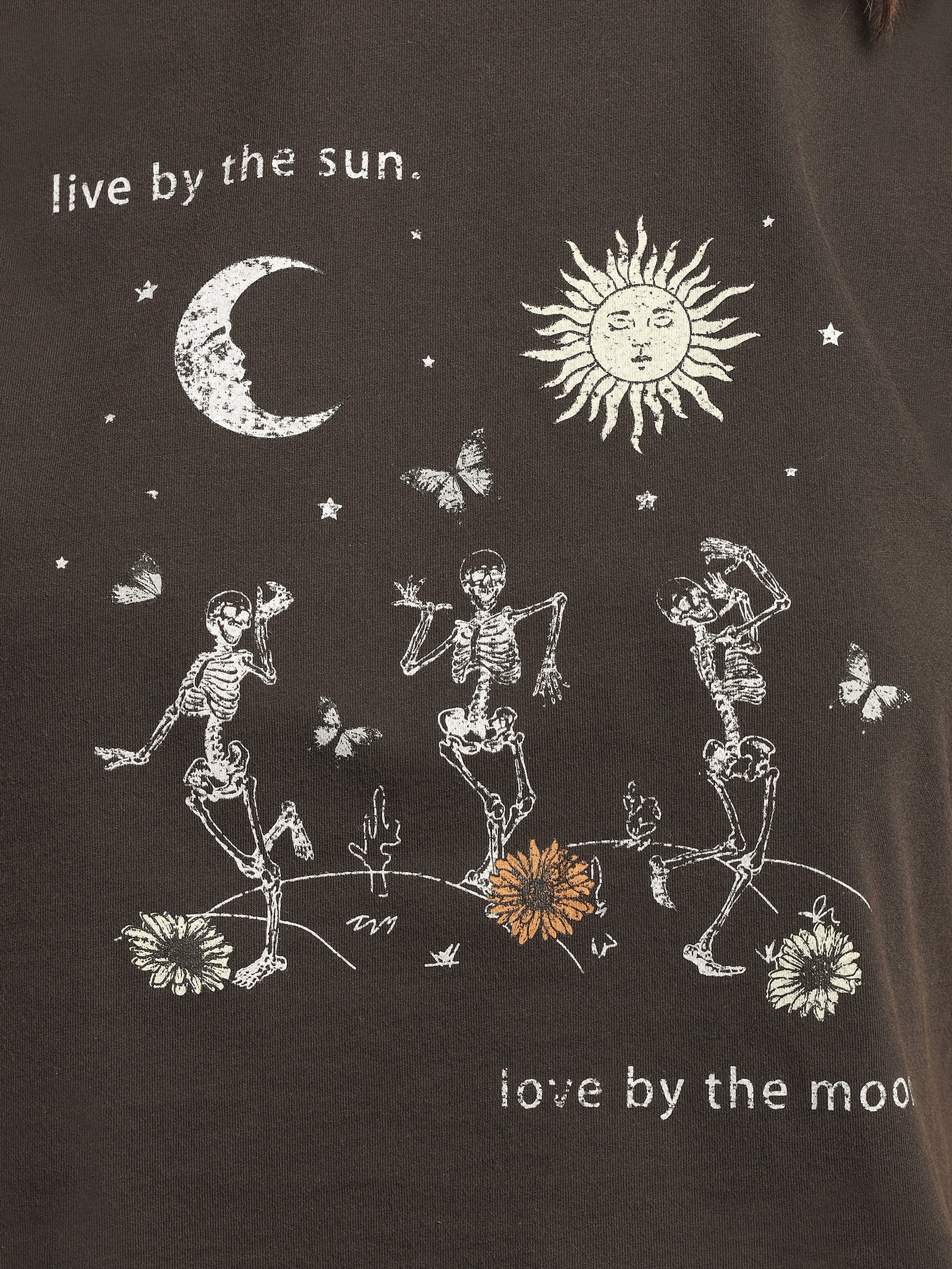 Sun & Moon T-Shirt in Washed Black