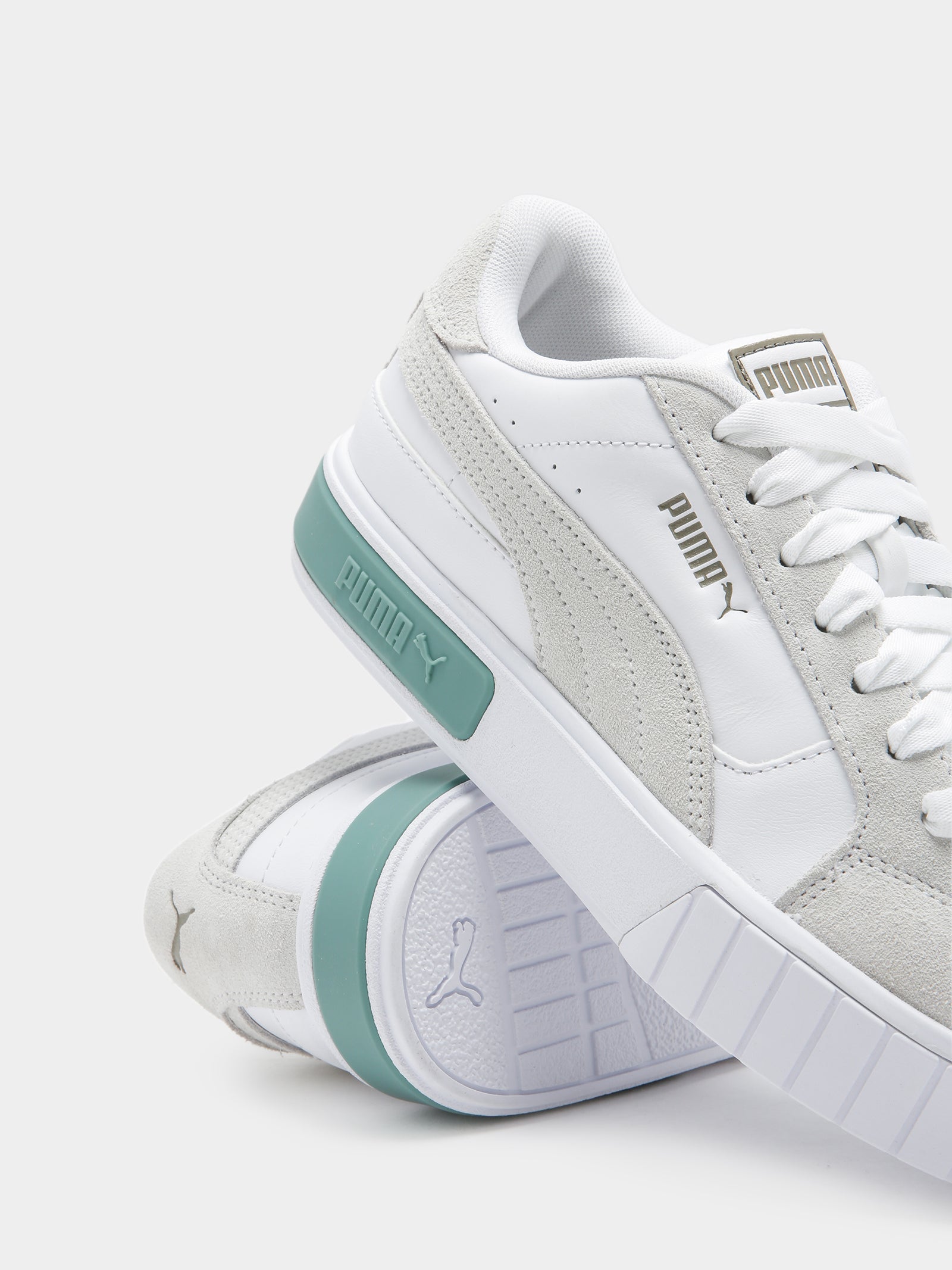 Womens Cali Star Mix Sneakers in White & Adriatic