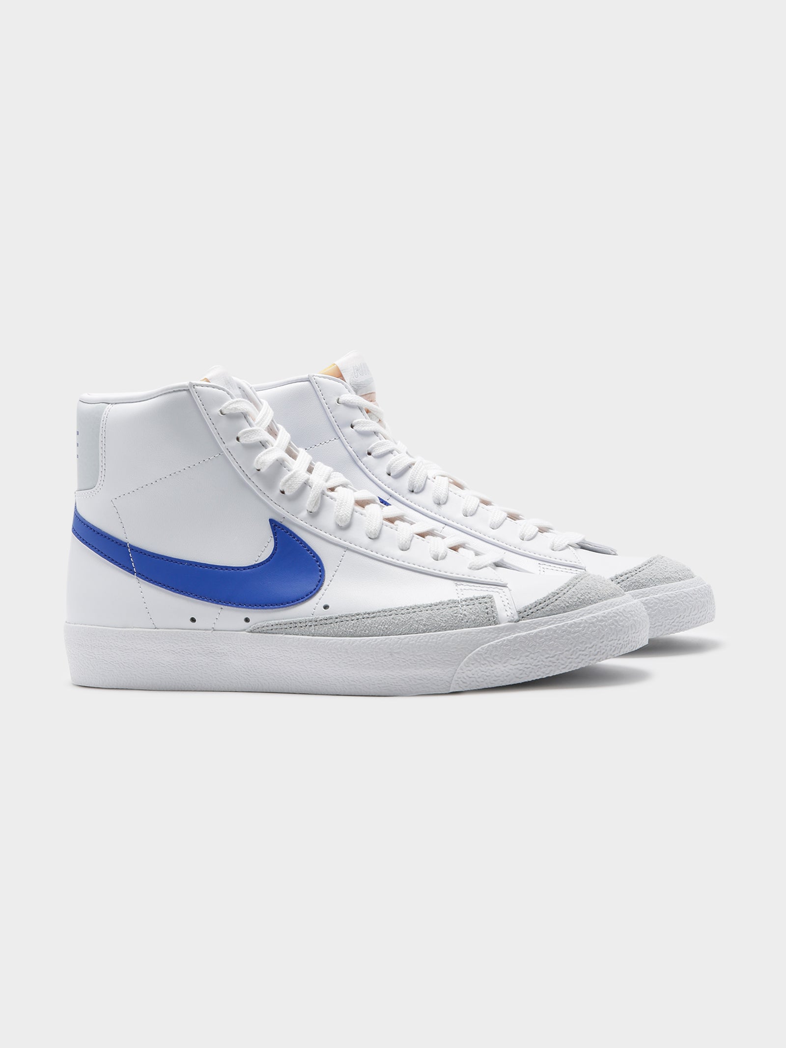 Mens Blazer Mid 77' Sneakers in White & Blue