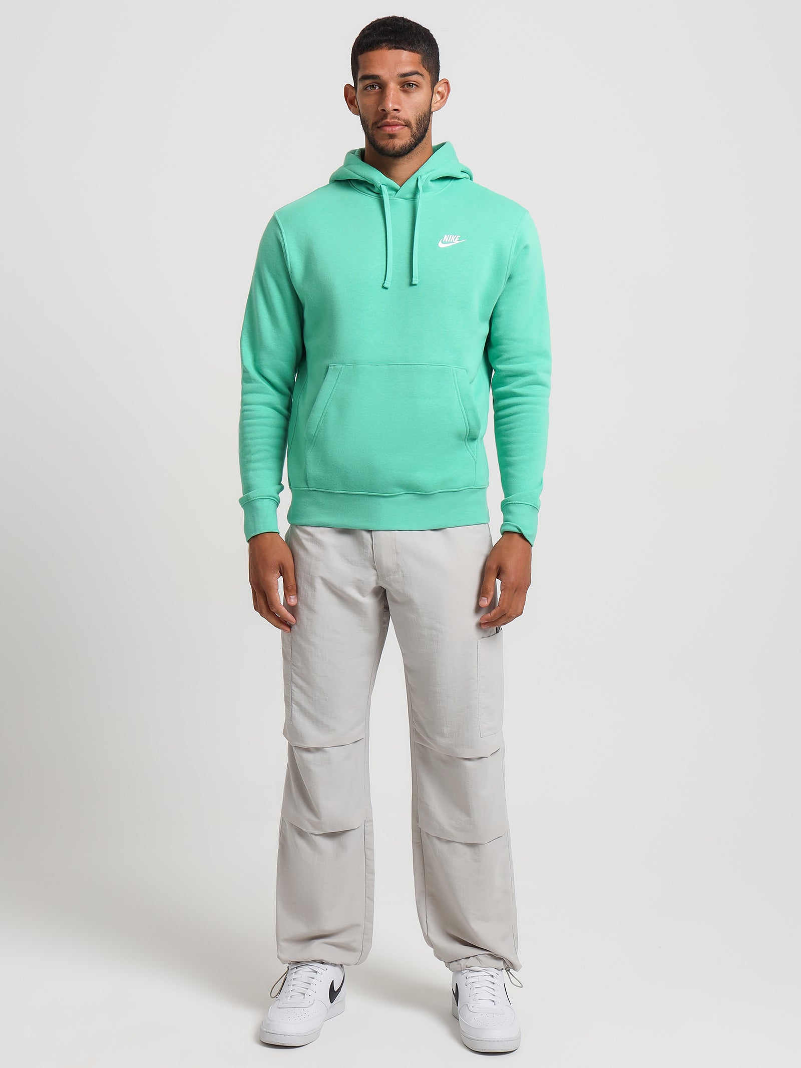 Sportswear Club Fleece Pullover Hoodie in Spring Green & White