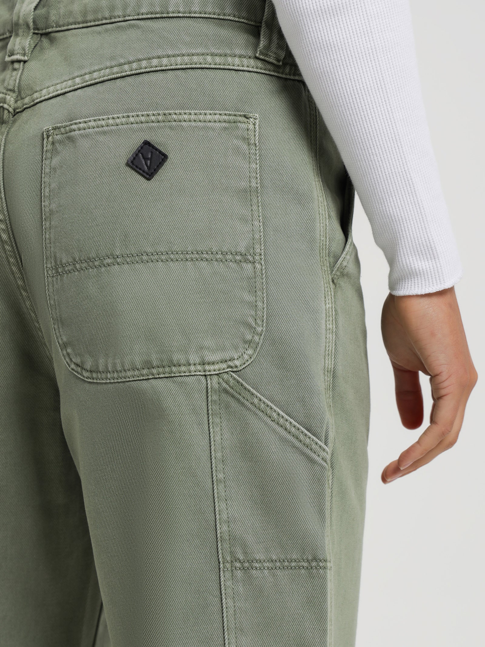 A Slouch Carpenter Jeans in Faded Army Green